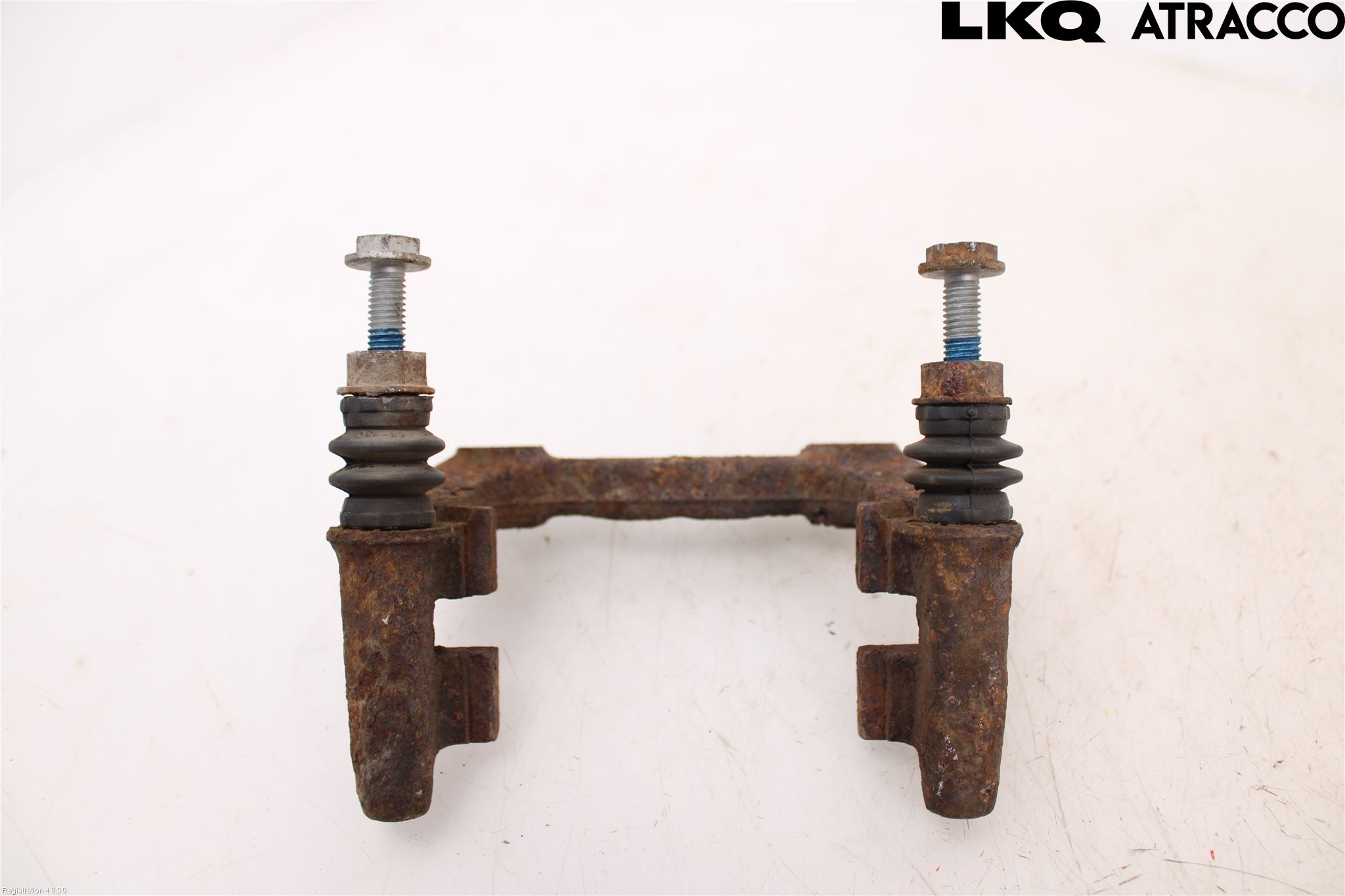 Peugeot 307     01-05 Bromsokshållare