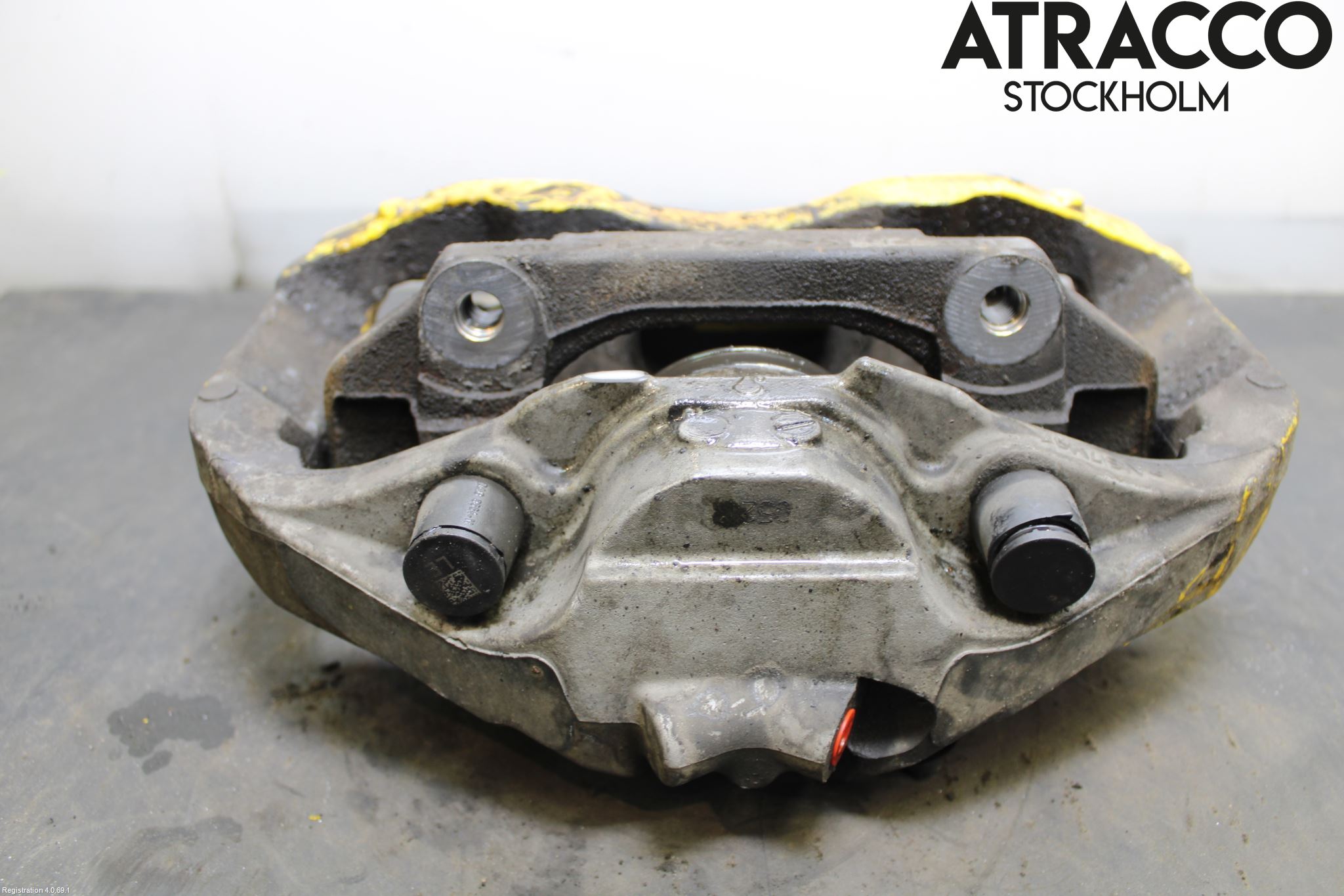 BMW 5 F10/F11/F18 09-17 Bromsok Fram Höger