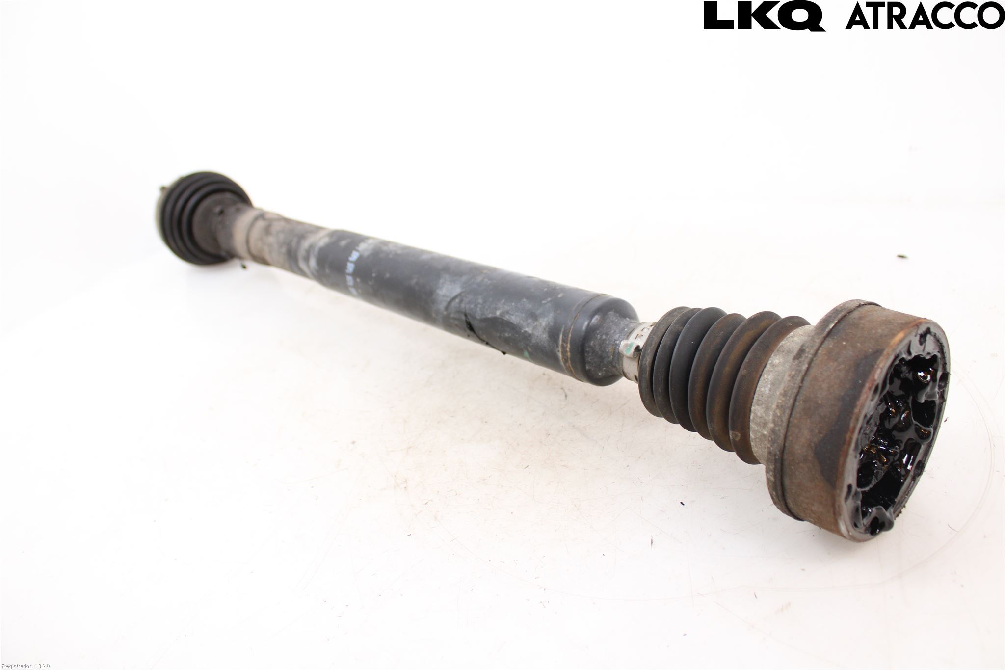 Volkswagen VW PASSAT 11-14 Drivaxel Fram Höger