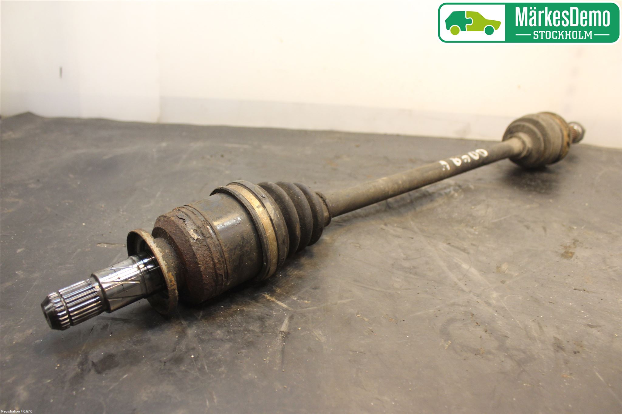 Subaru OUTBACK 10-15 Drivaxel Bak Vänster