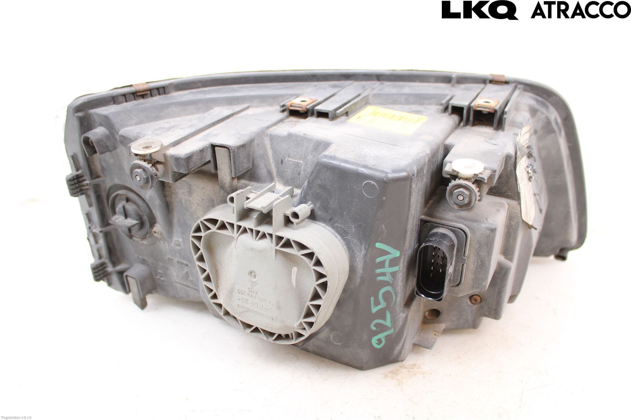 Volkswagen VW TRANSP/CARAVELLE (T5) 04-15 Strålkastare Vänster