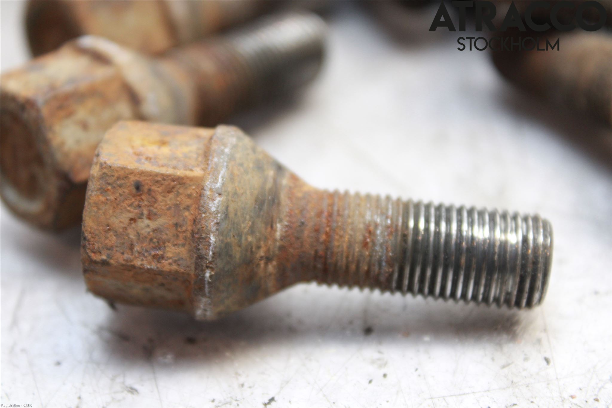 Citroen DS3 Hjulmutter-Bult-Sats