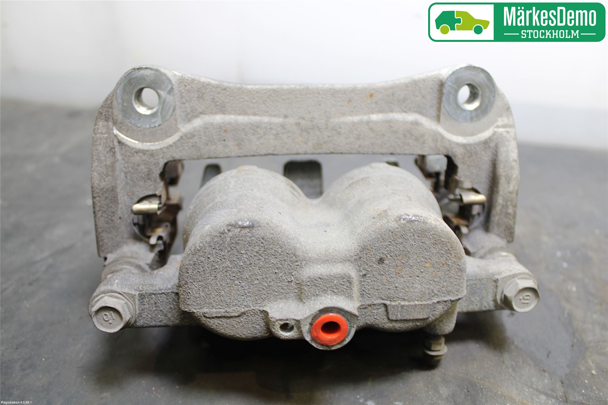 Lexus NX 300h 15-21 Bromsok Fram Vänster