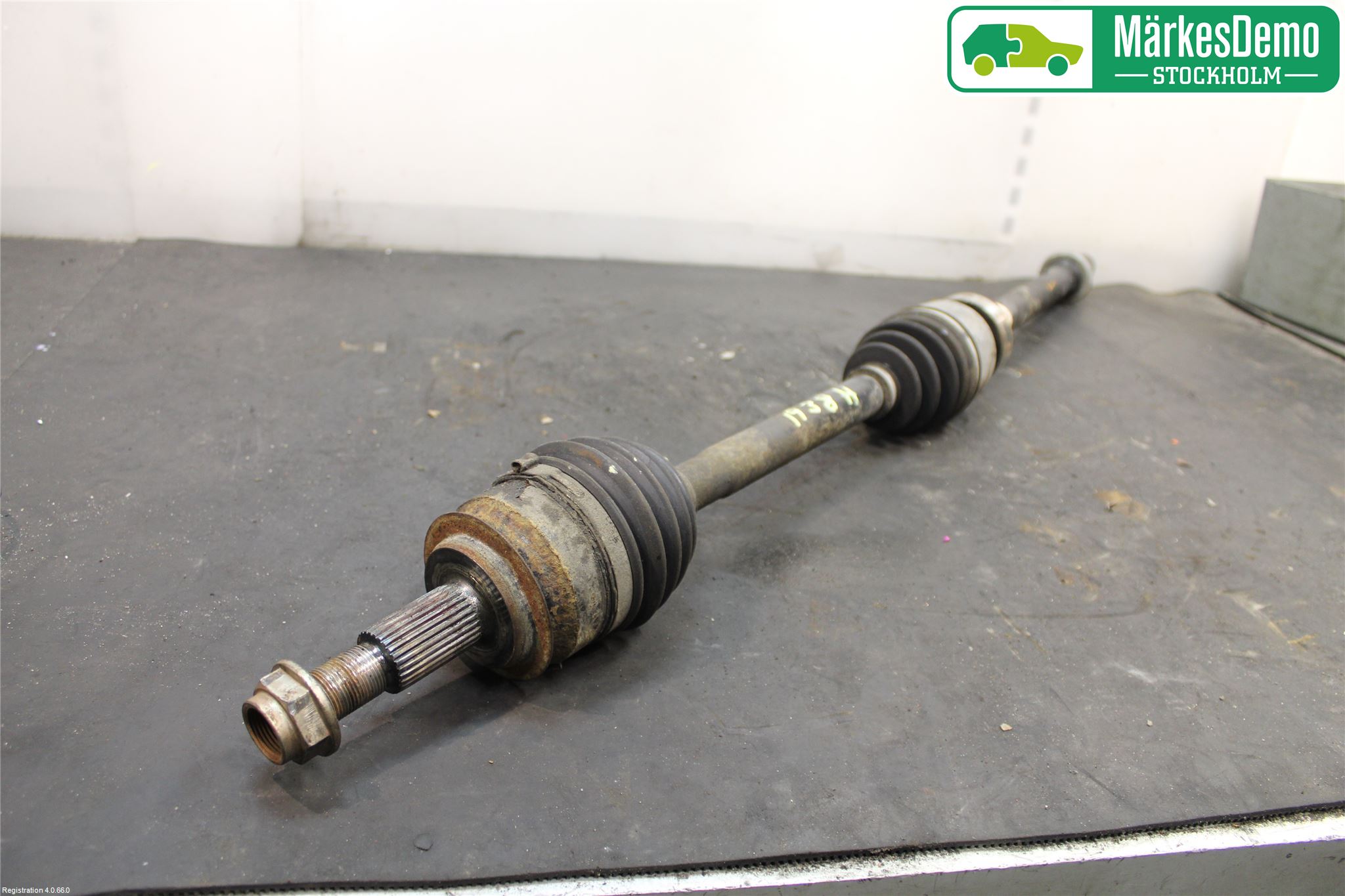 Mazda 3 III 14-19 Drivaxel Fram Höger