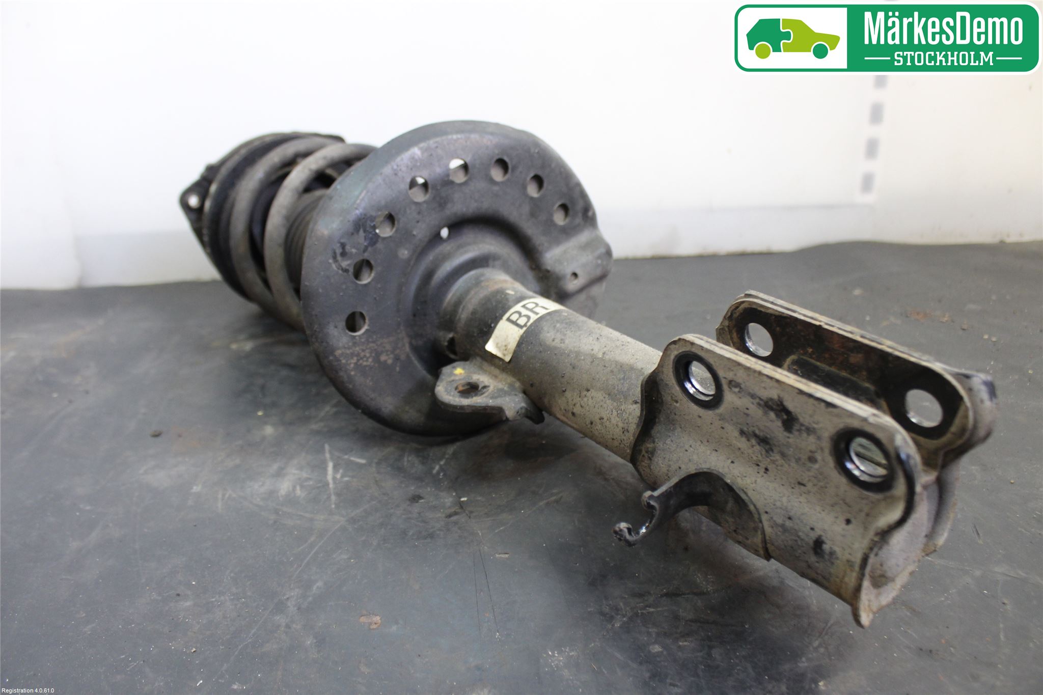 Nissan PULSAR Fjäderben Fram Höger