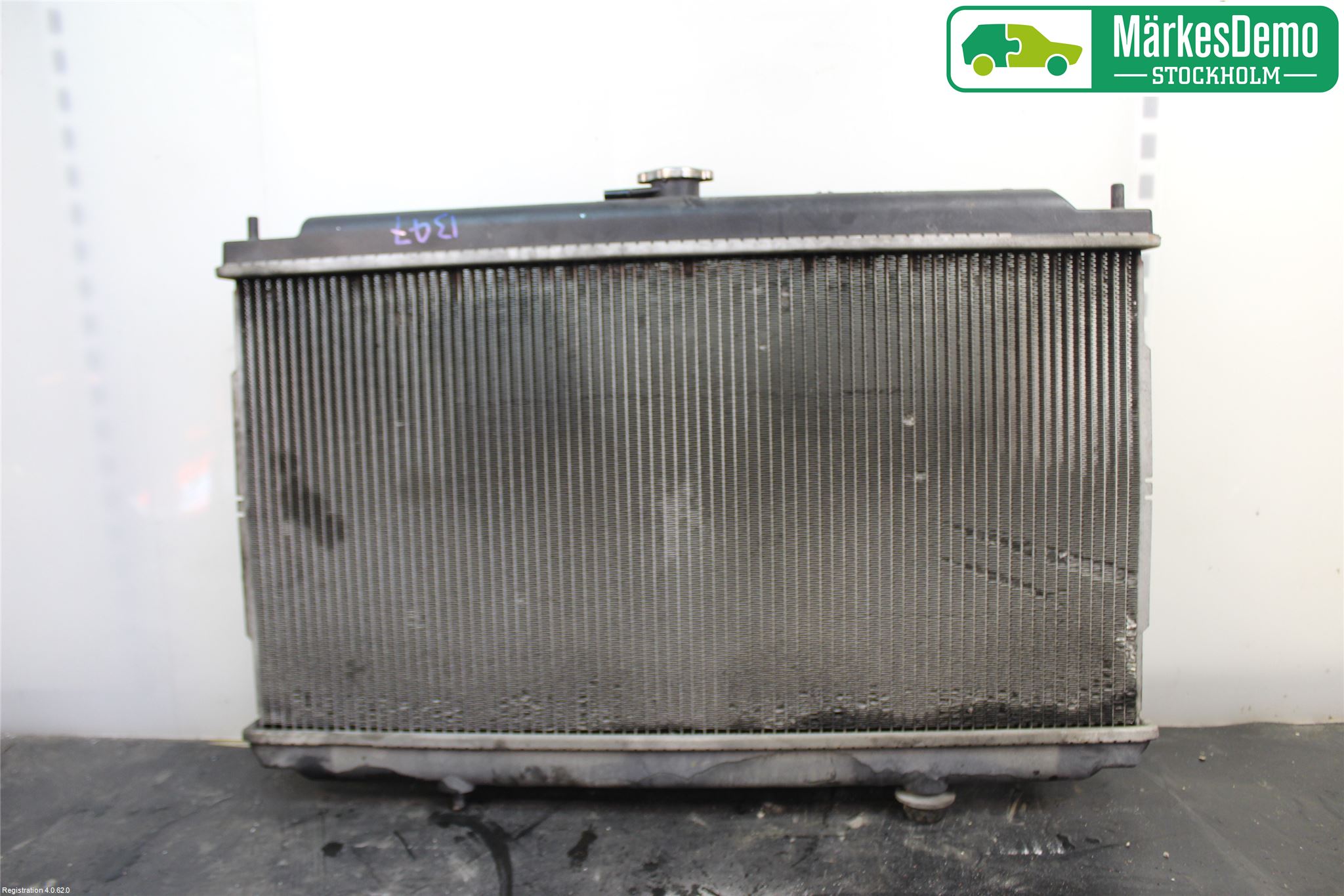 Nissan ALMERA    00-06 Kylare Man