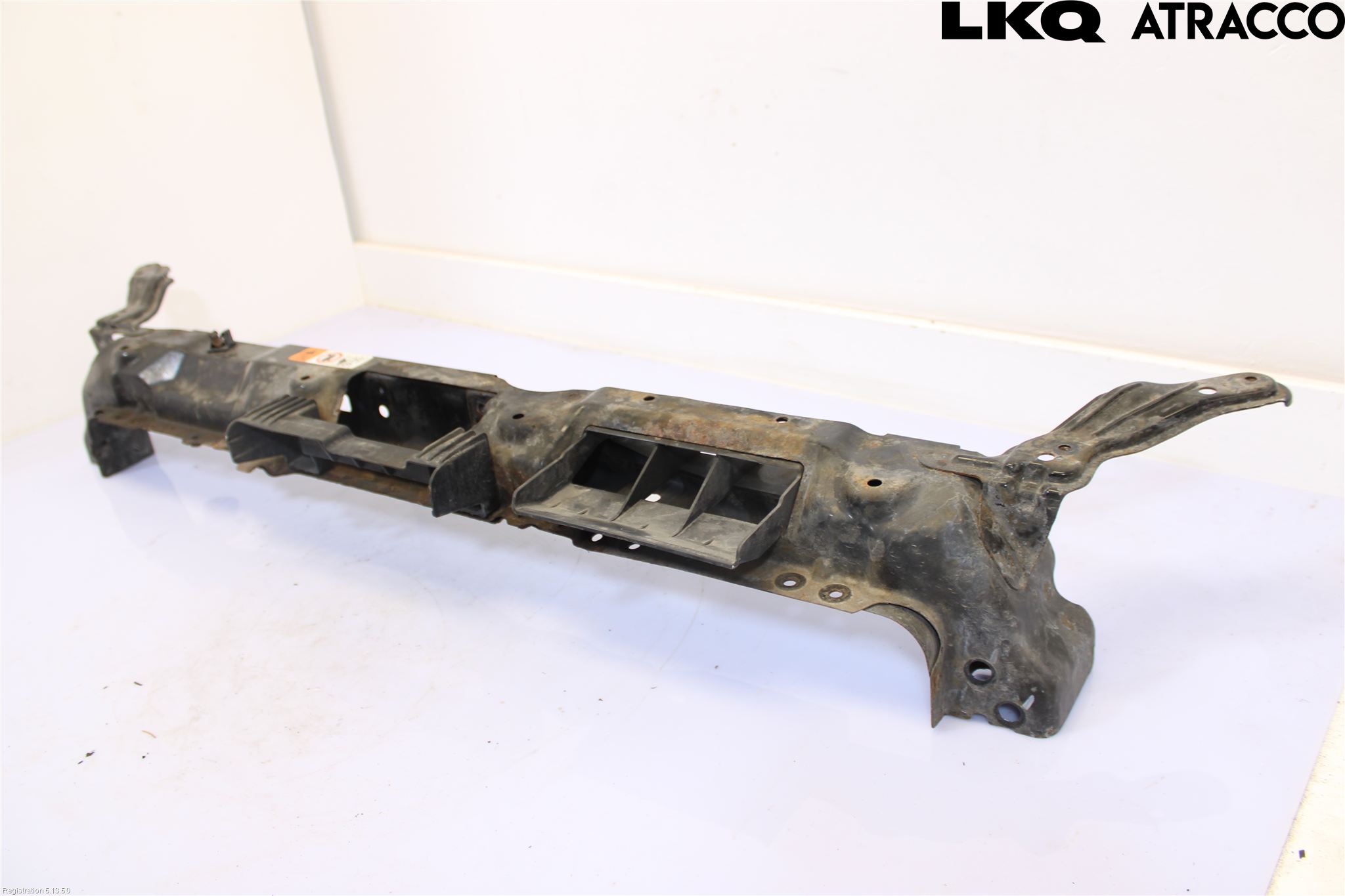 Hyundai i30 GD 13-17 Front Huvlåsplåt-Balk