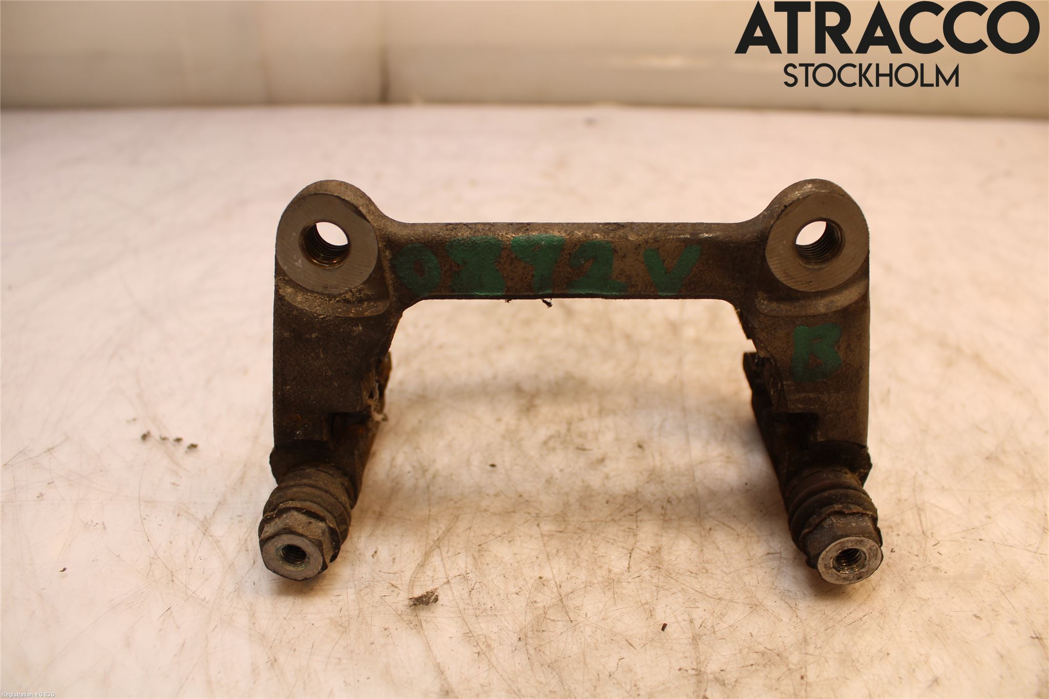 Audi A4/S4 B9 16-19 Bromsokshållare