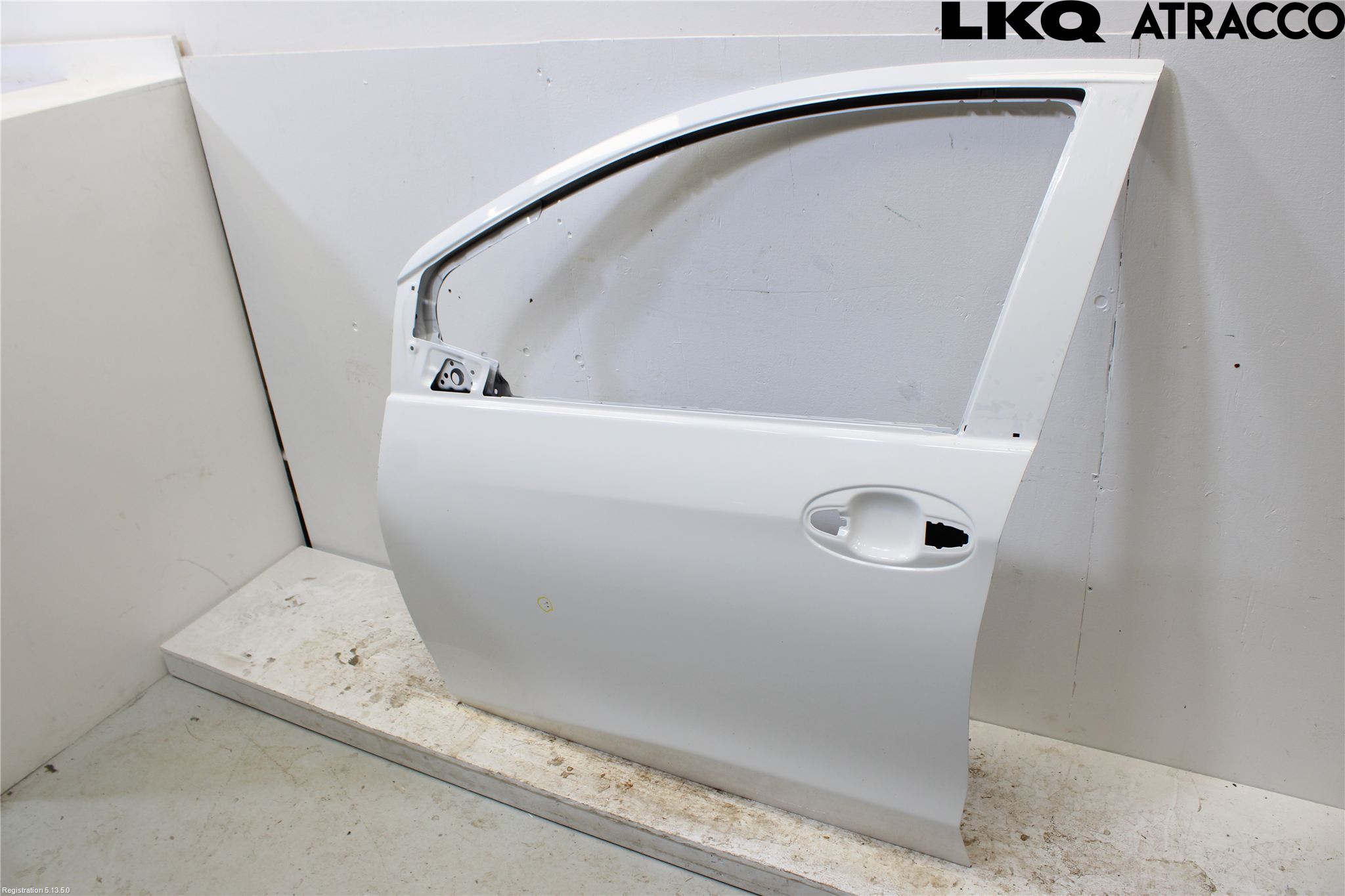 Toyota YARIS XP130 12-14 Dörr Fram Vänster