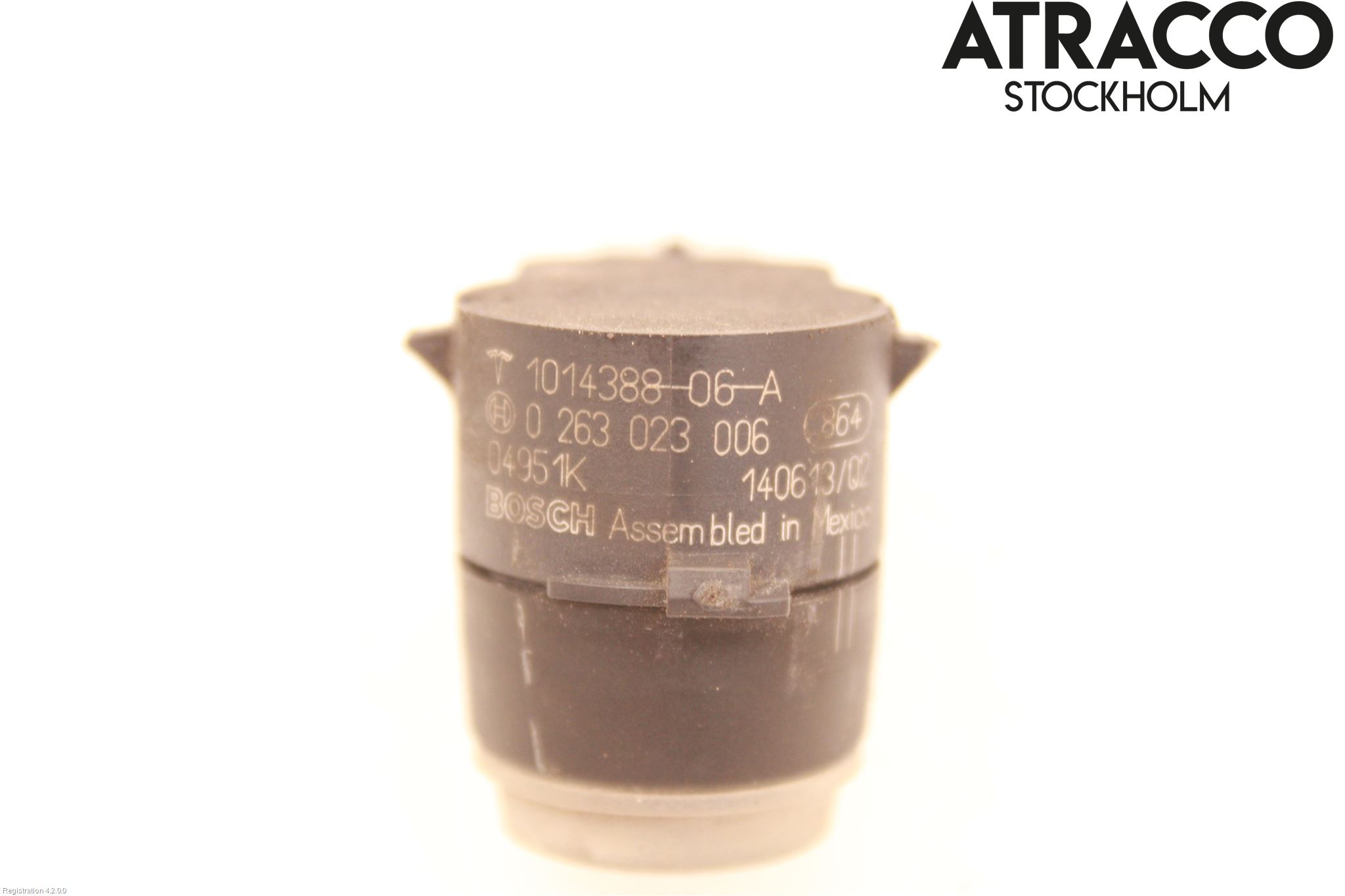 Tesla MODEL S 13- Parkeringshjälp Backsensor