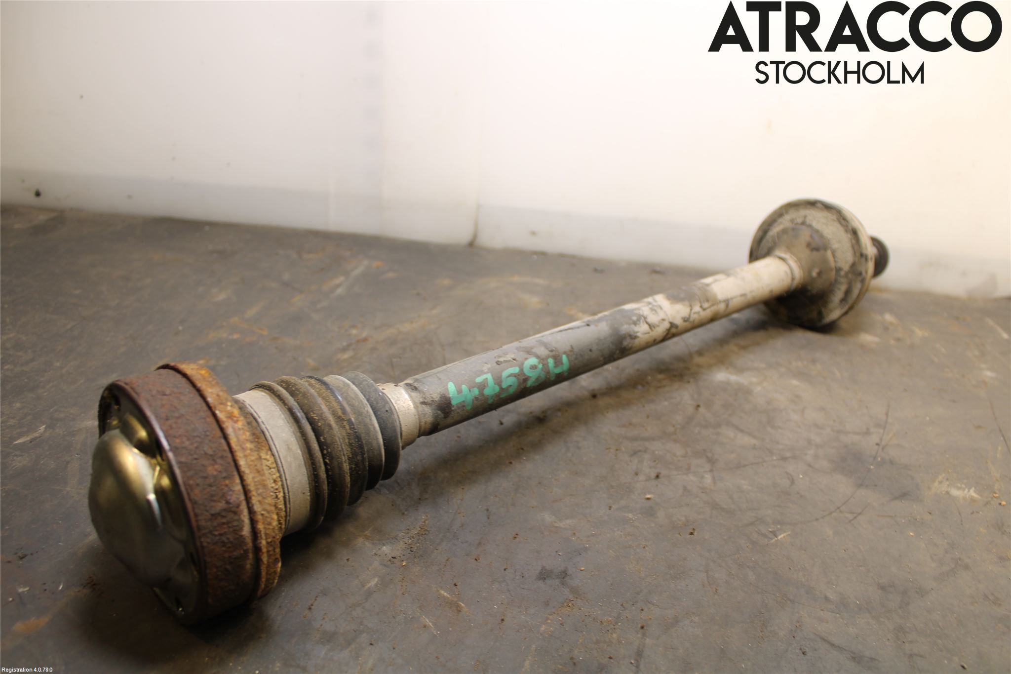 Volkswagen VW PHAETON Drivaxel Bak Höger