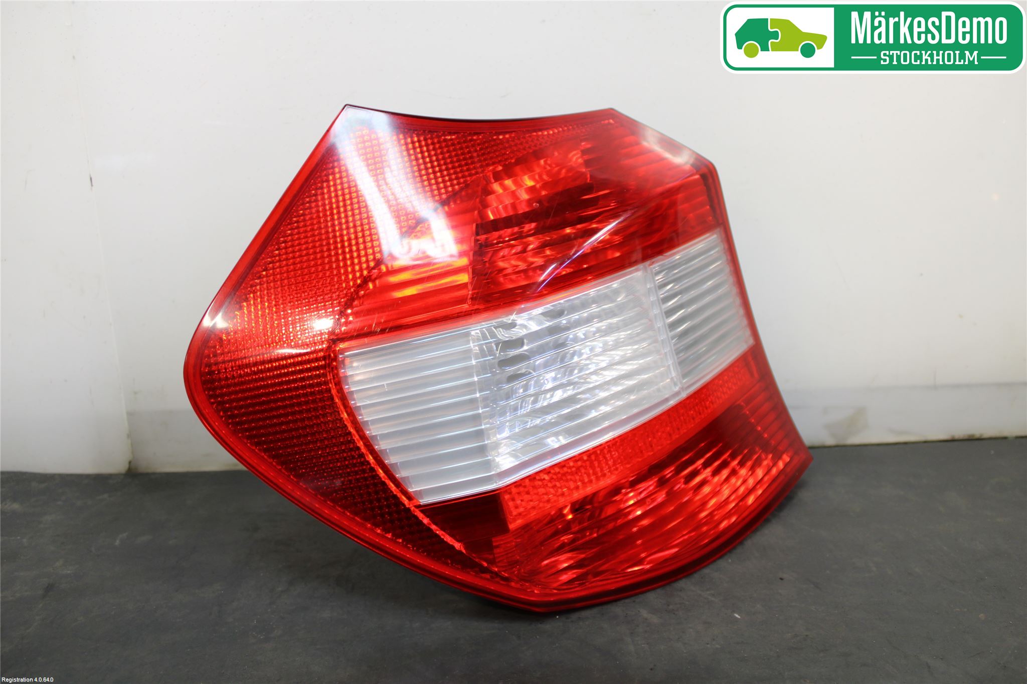 BMW 1 E87/81 5D/3D 03-11 Bakljus Vänster