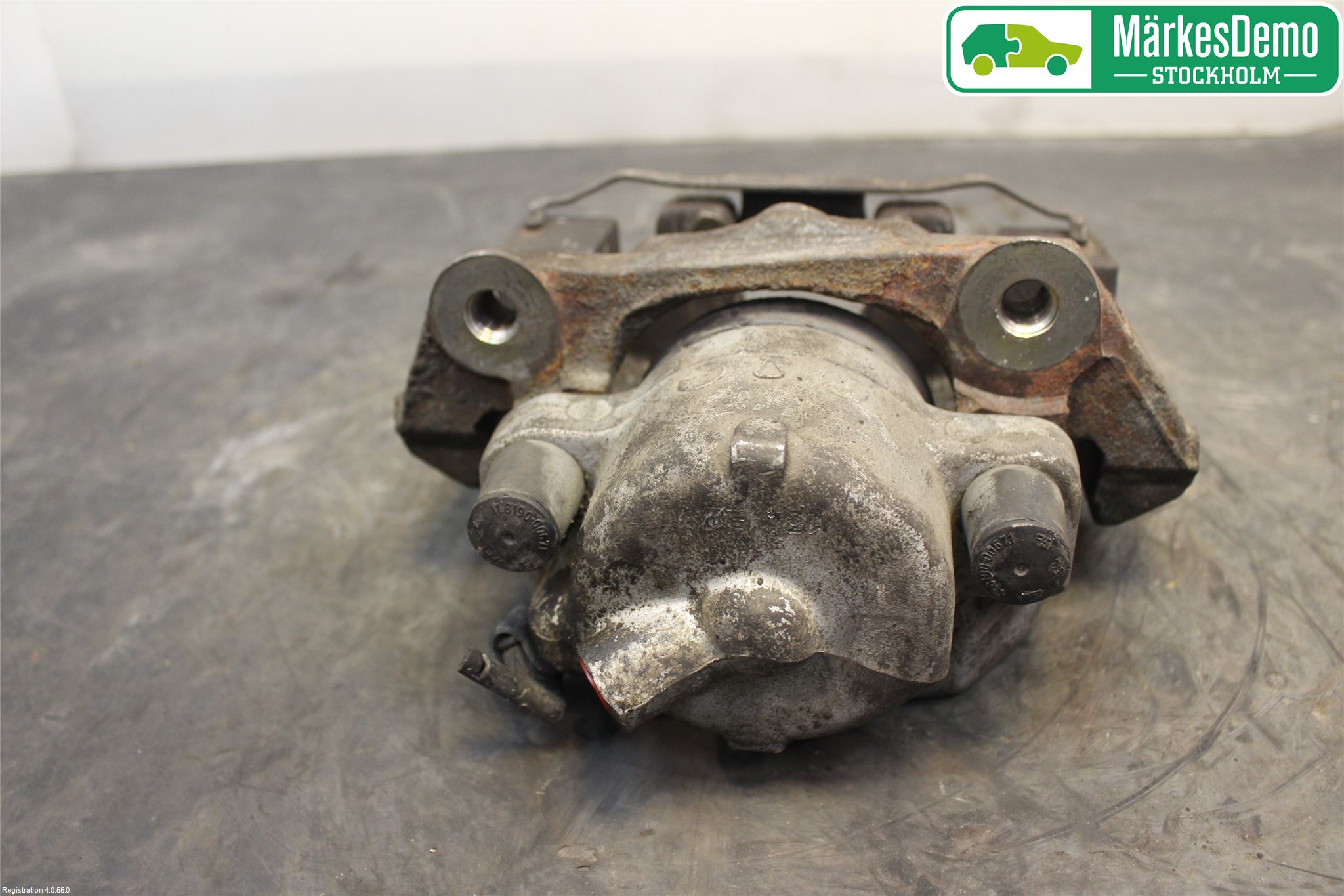 BMW 5 E39 95-04 Bromsok Fram Vänster