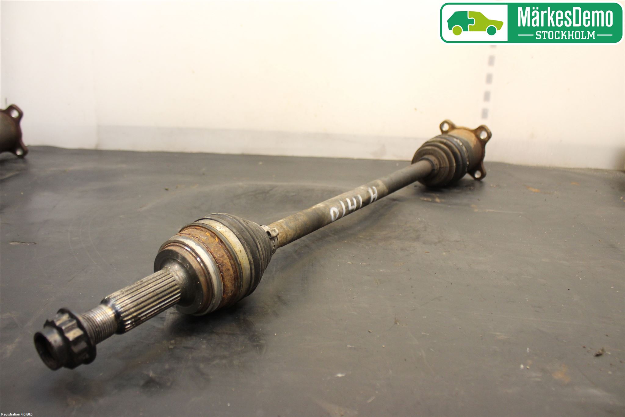 Toyota RAV4 13-18 Drivaxel Bak Höger