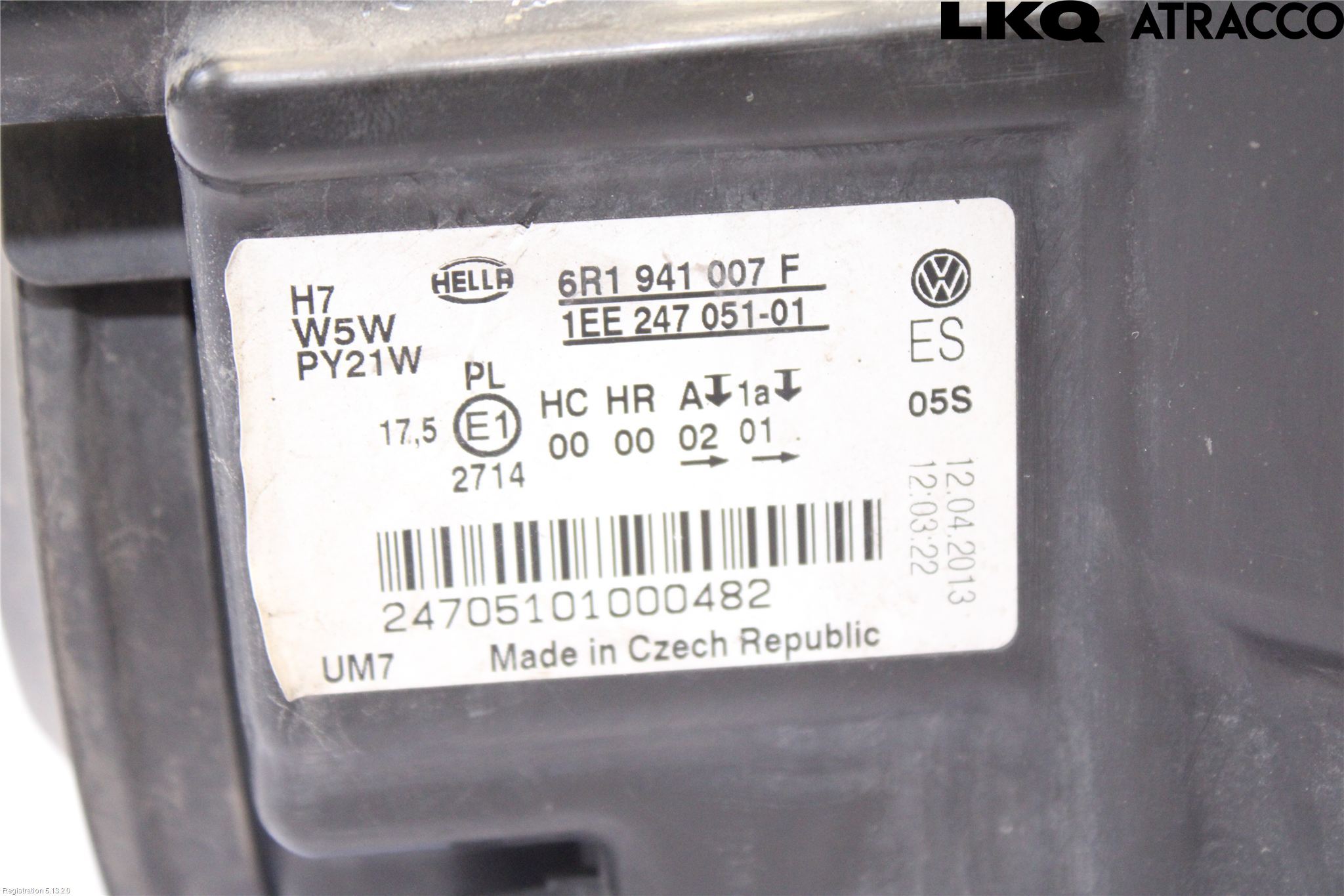 Volkswagen VW POLO 10-17 Strålkastare Höger