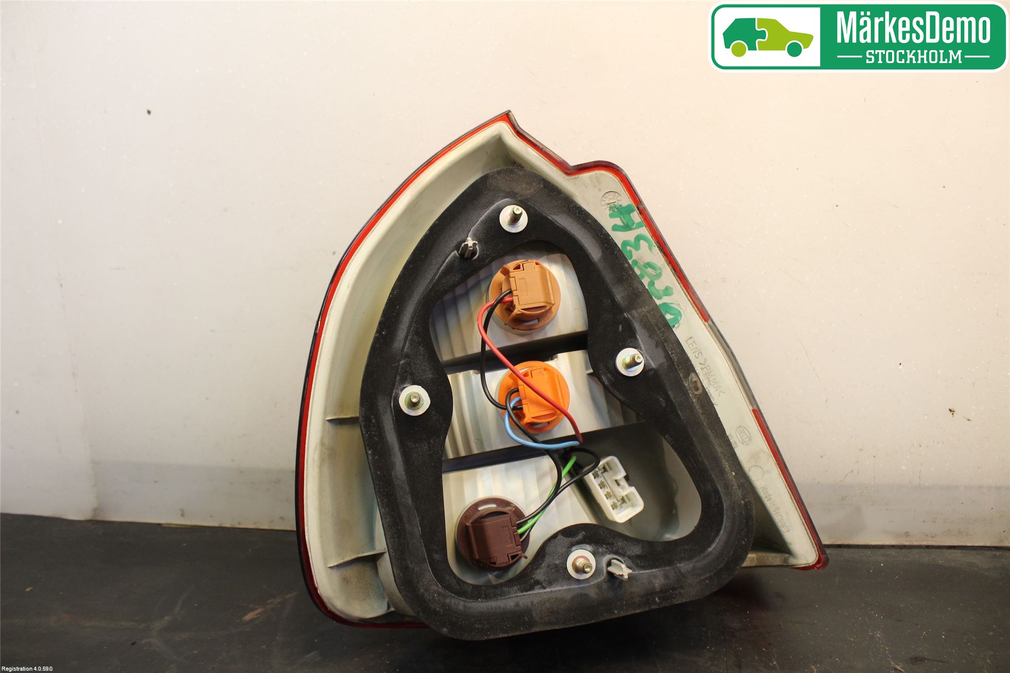 Mitsubishi CARISMA 00-04 Bakljus Höger