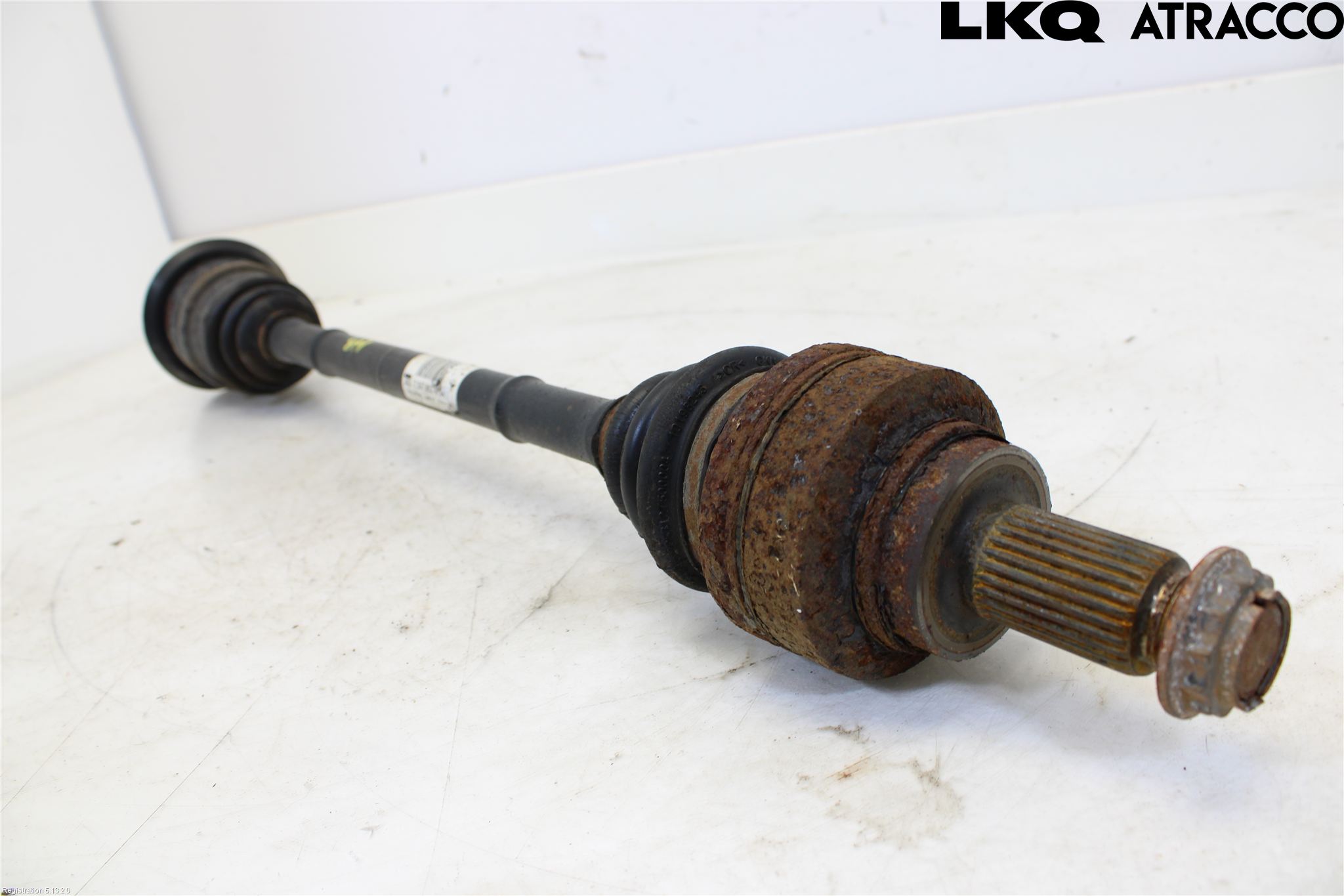BMW 3 F30/F31/F80 12-19 Drivaxel Bak Höger