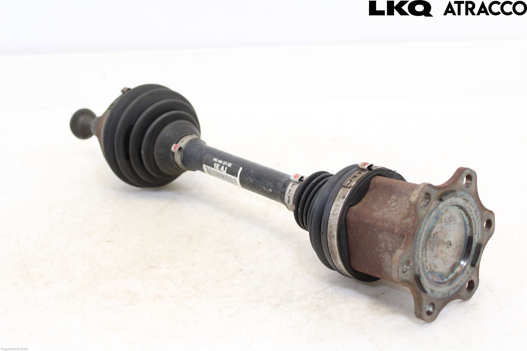 Volkswagen VW PASSAT 11-14 Drivaxel Fram Vänster
