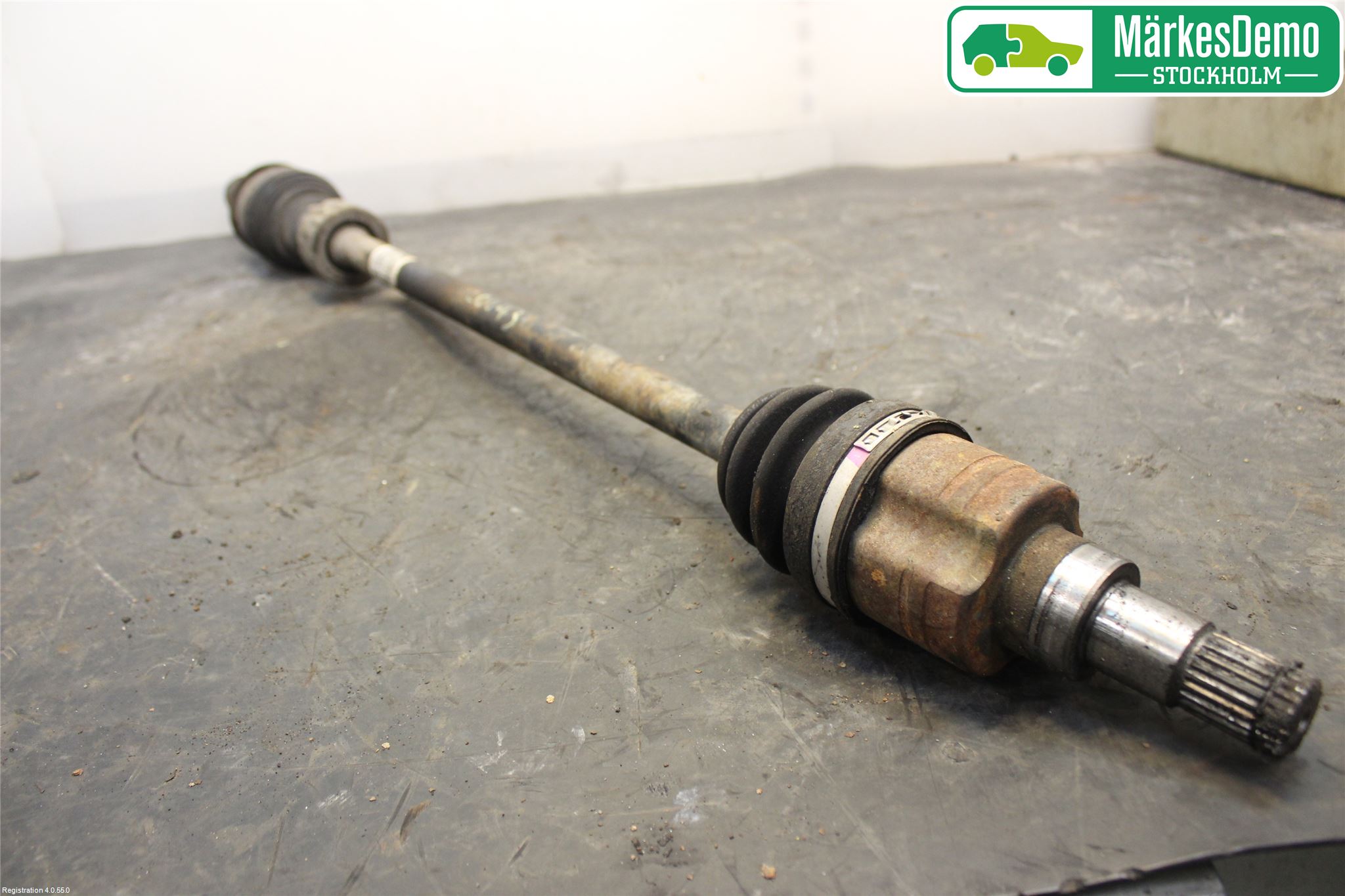 Suzuki SPLASH Drivaxel Fram Höger