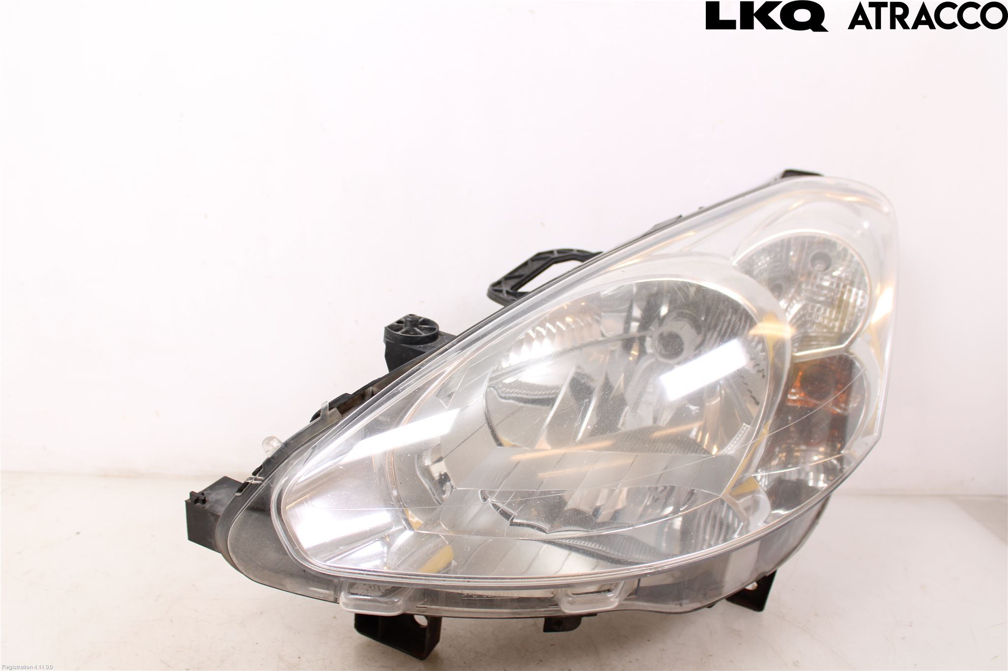 Peugeot PARTNER 08-15 Strålkastare Vänster