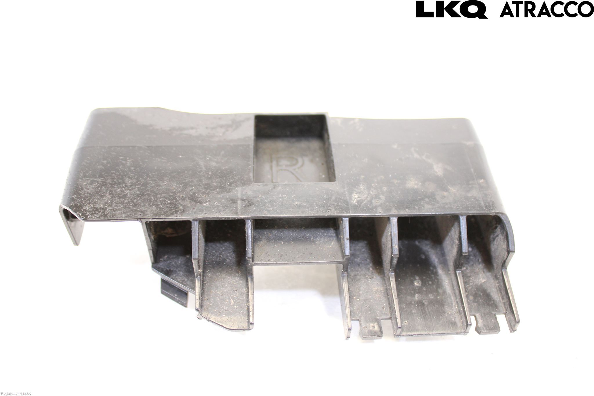 Suzuki SWIFT 11-16 Stötfångarfäste Bak Hö