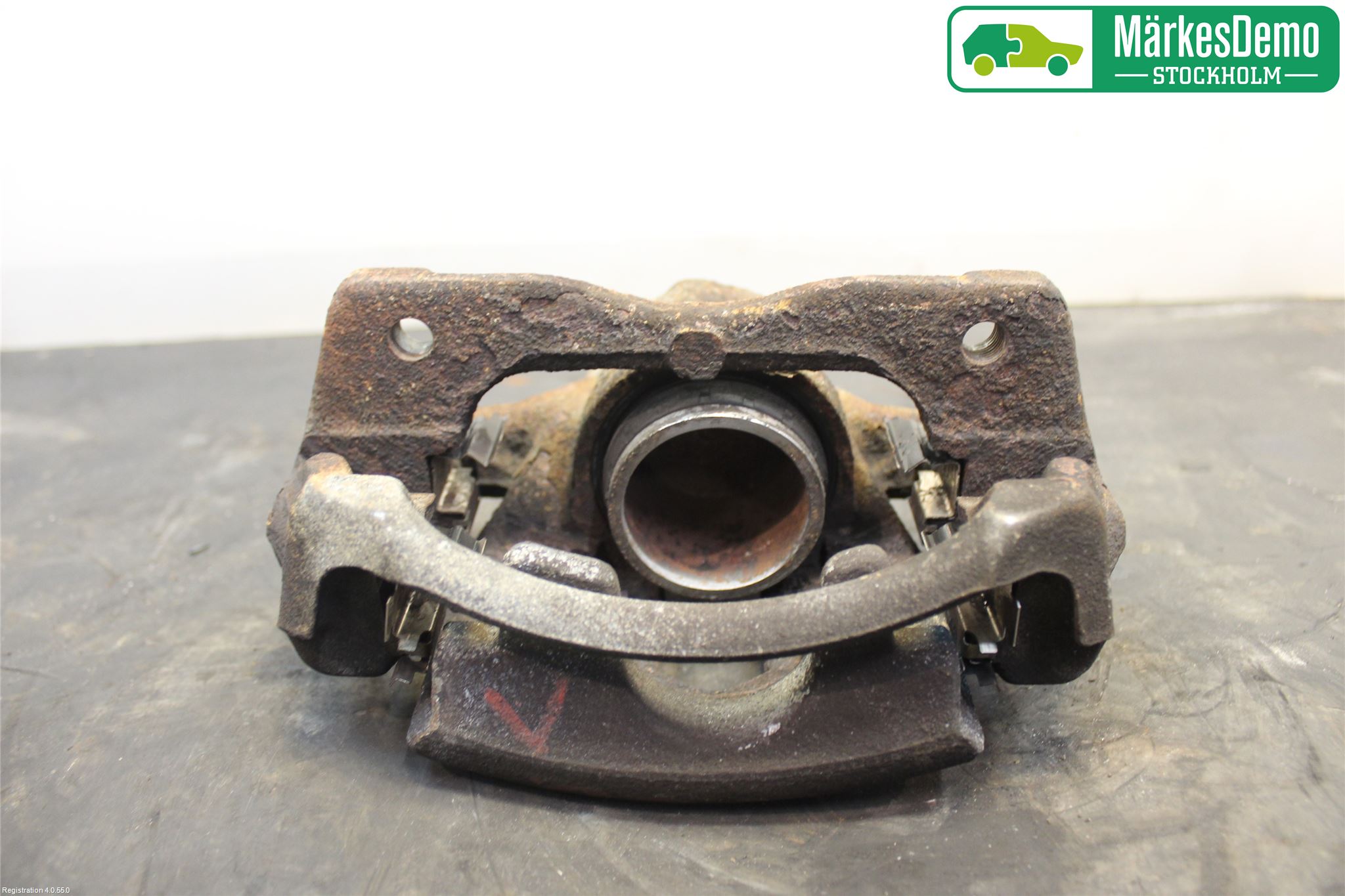 Toyota AURIS 10-12 Bromsok Fram Vänster