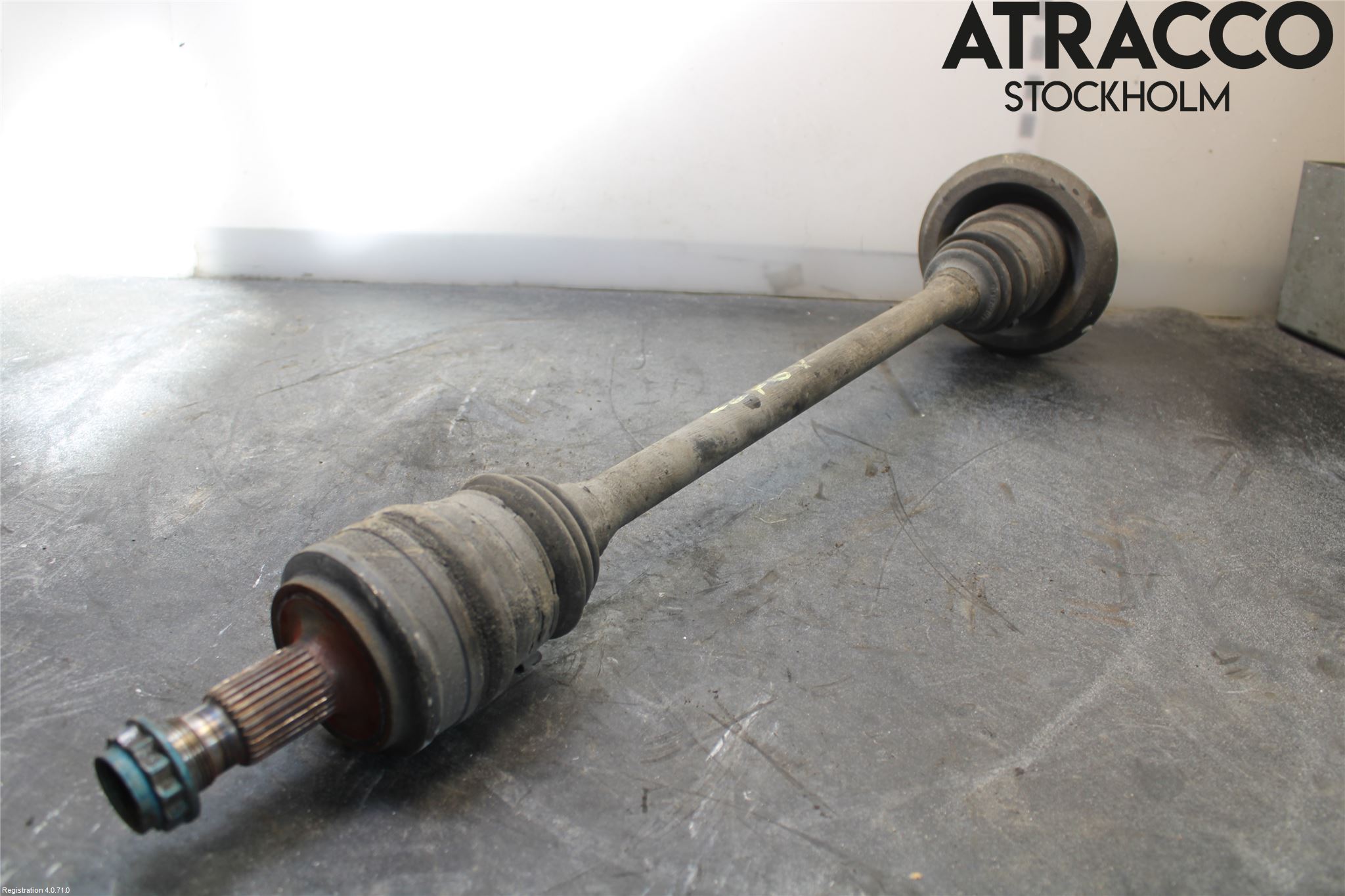 Mercedes-Benz MB C-KLASS (W205) 14-21 Drivaxel Bak Vänster