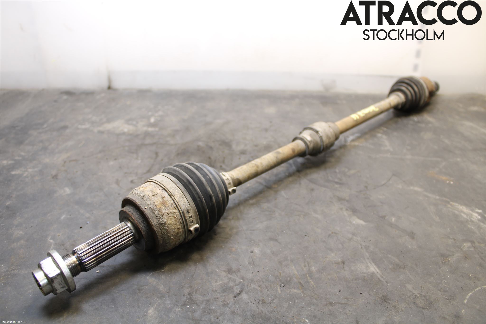 Mitsubishi SPACE STAR 13- Drivaxel Fram Höger