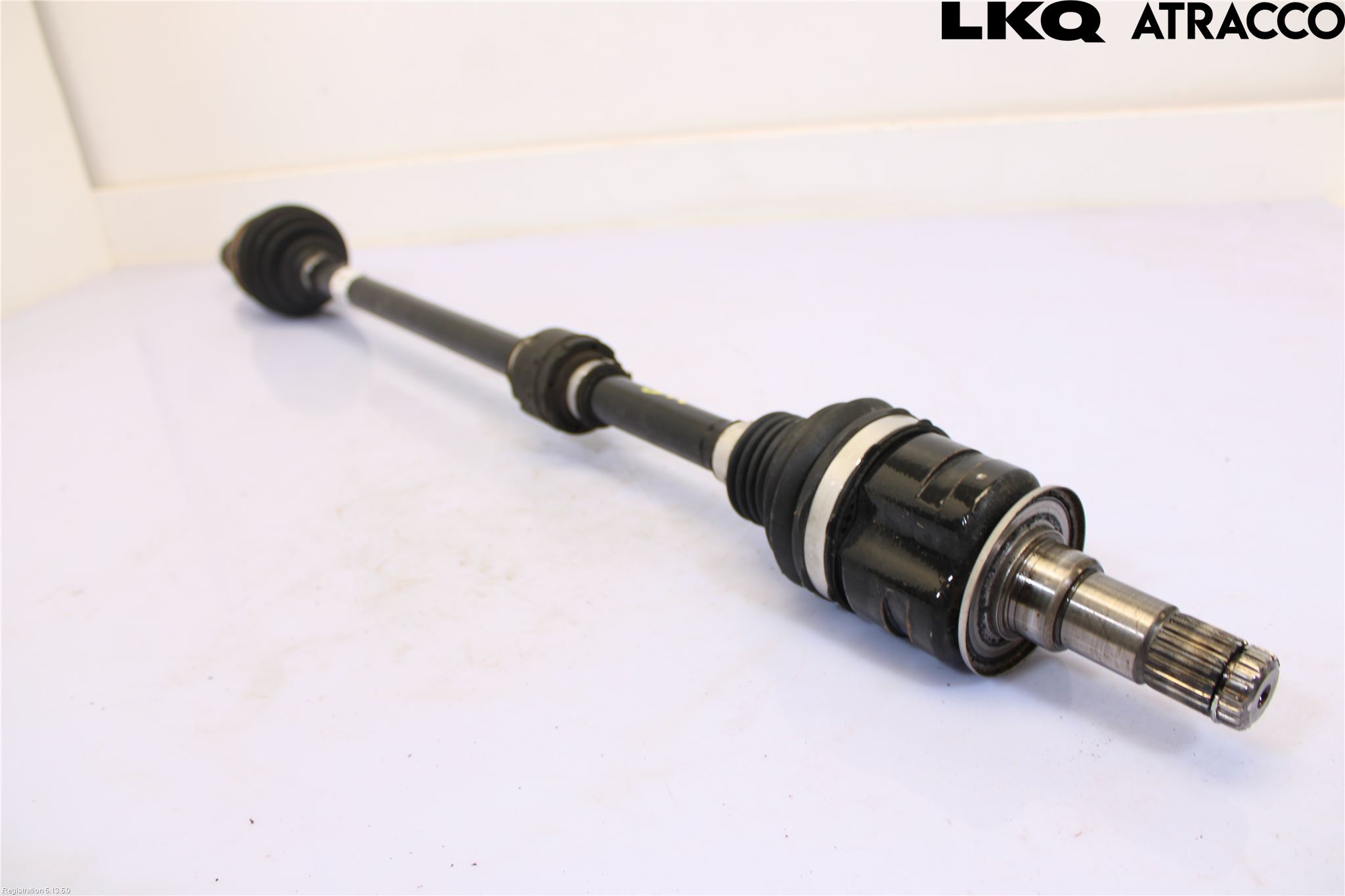 Toyota YARIS XP21 20- Drivaxel Fram Höger