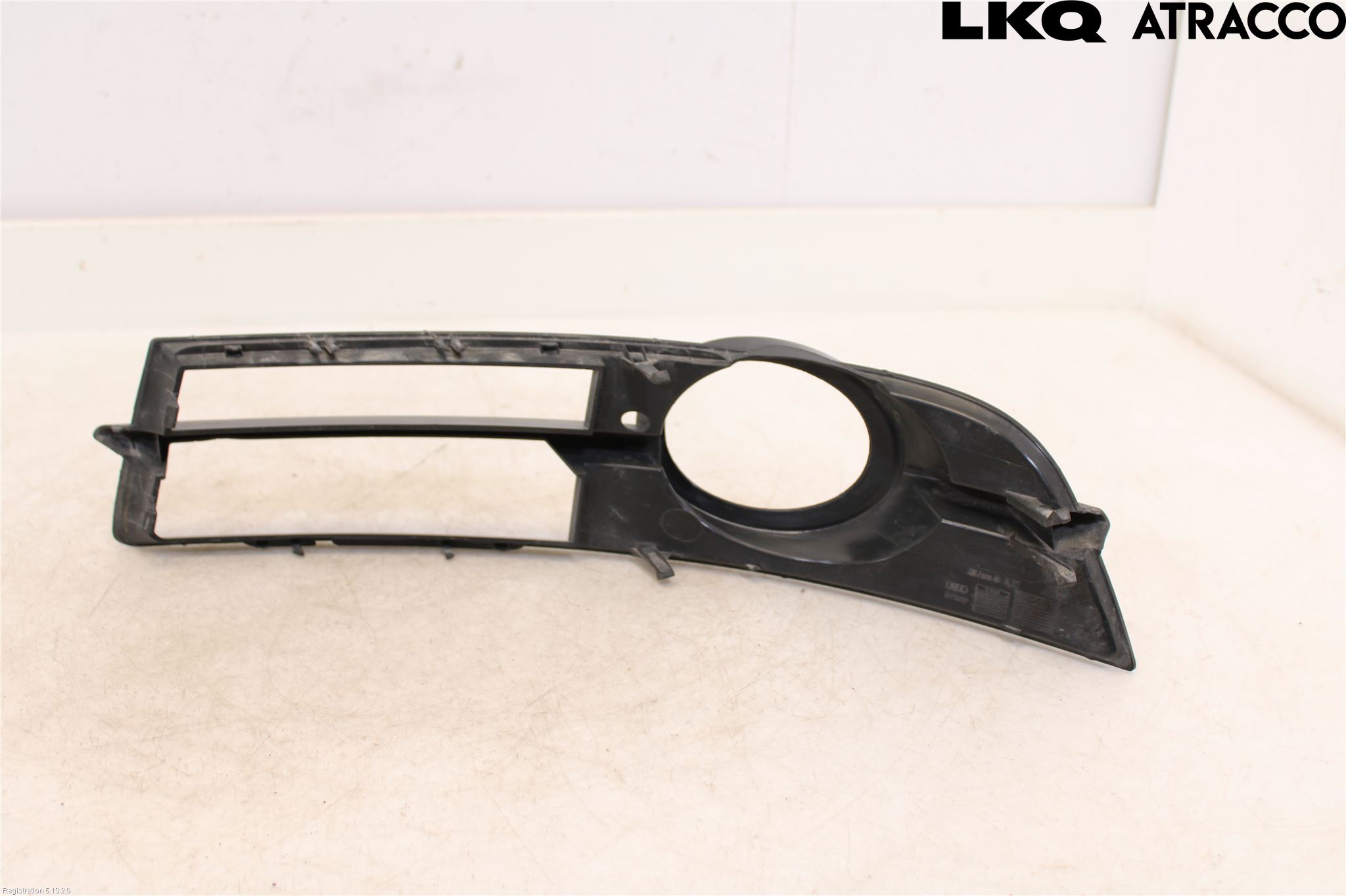 Audi A6/S6     05-11 Dimljussarg Fram