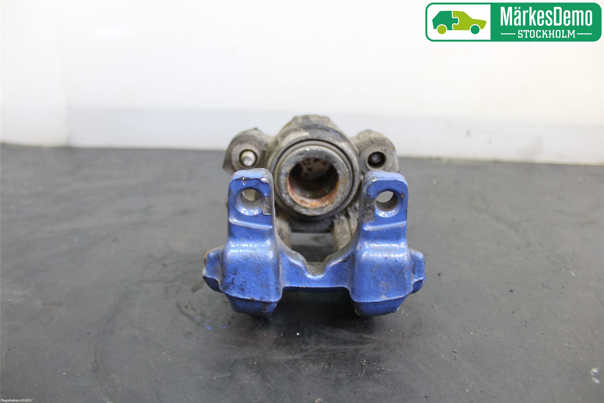 BMW 3 F30/F31/F80 12-19 Bromsok Bak Höger