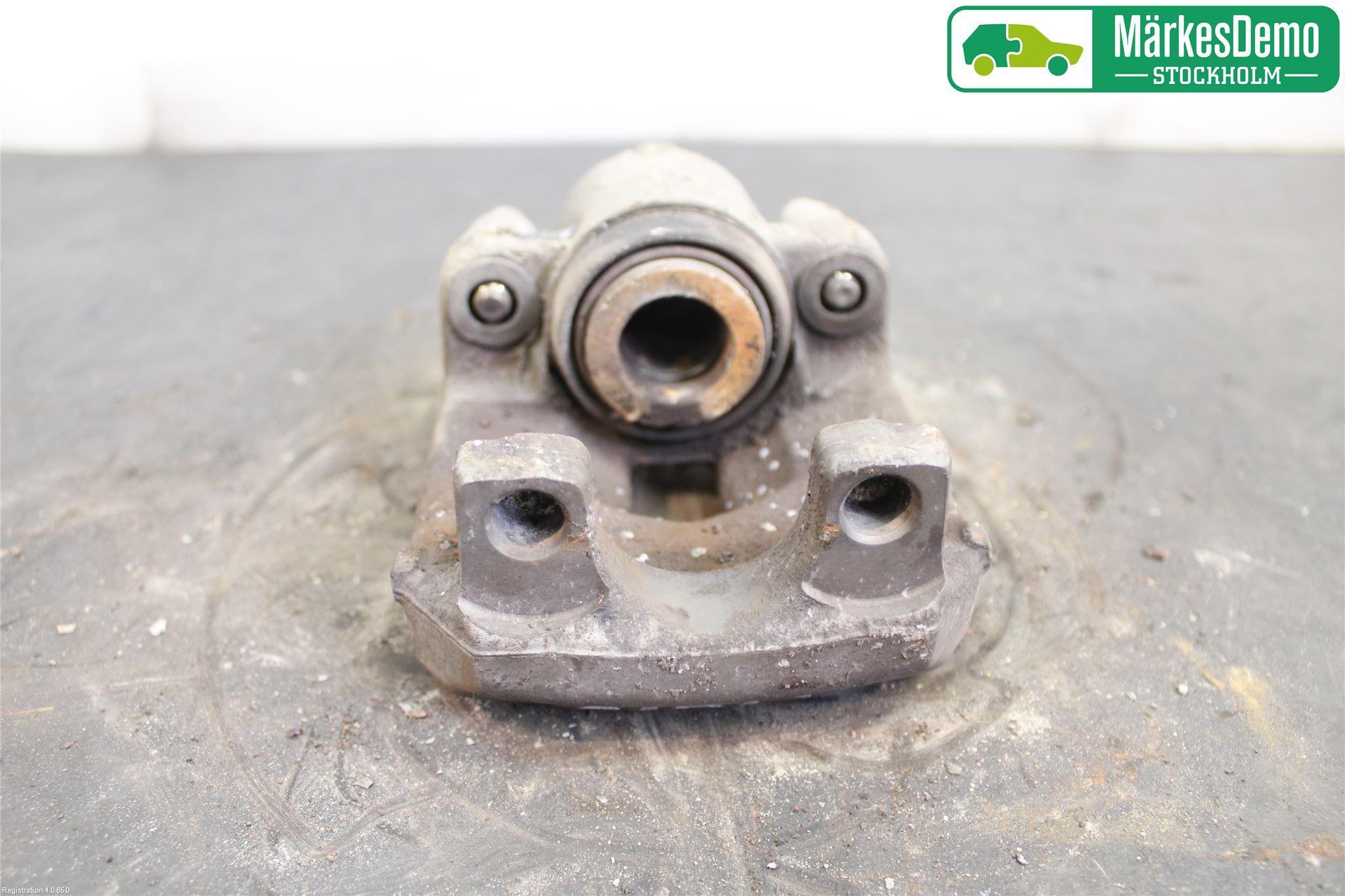 BMW 5 E39 95-04 Bromsok Bak Vänster