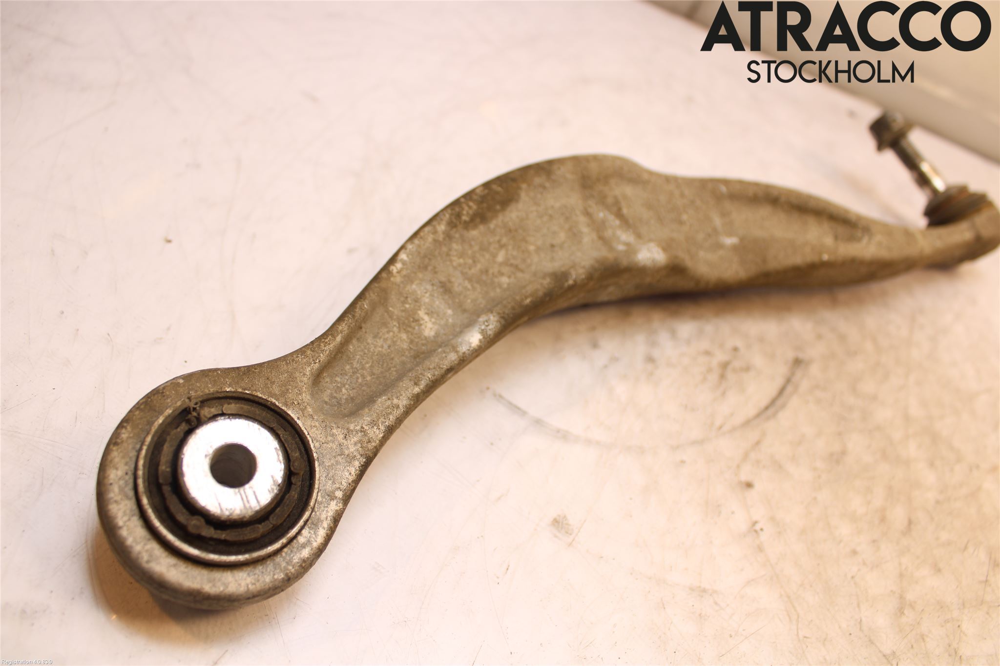 BMW 5 F10/F11/F18 09-17 Bärarm Bak Övre Höger