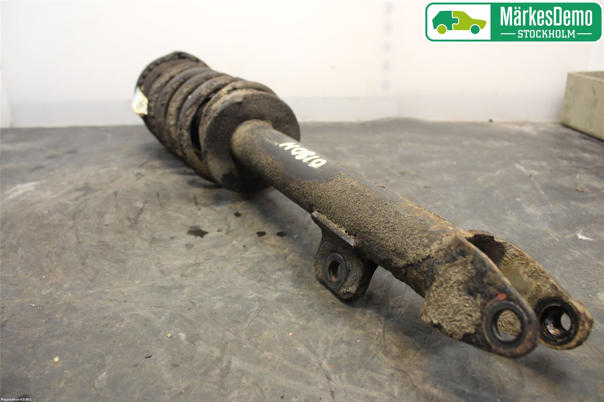 Chrysler CHR 300C Fjäderben Fram Höger