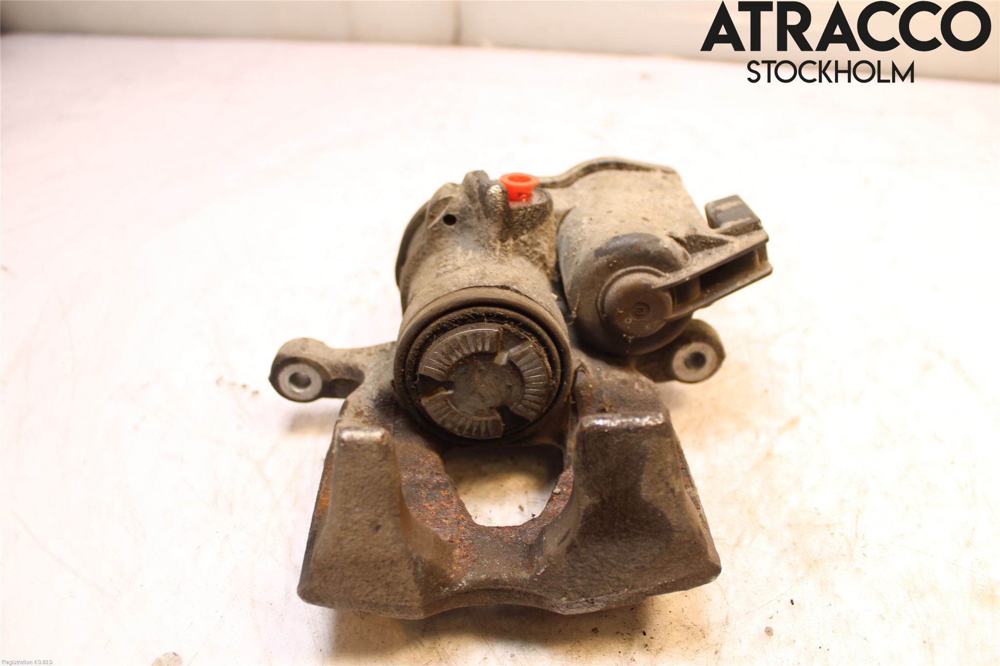 Audi A4/S4 B9 16-19 Bromsok Bak Höger