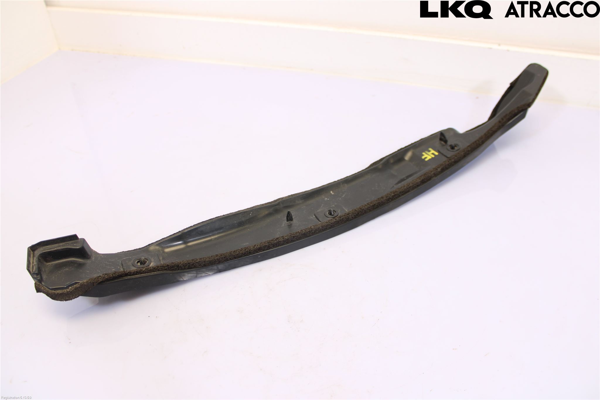 Toyota YARIS XP21 20- Skärm Hörn Utfyllnad Fram