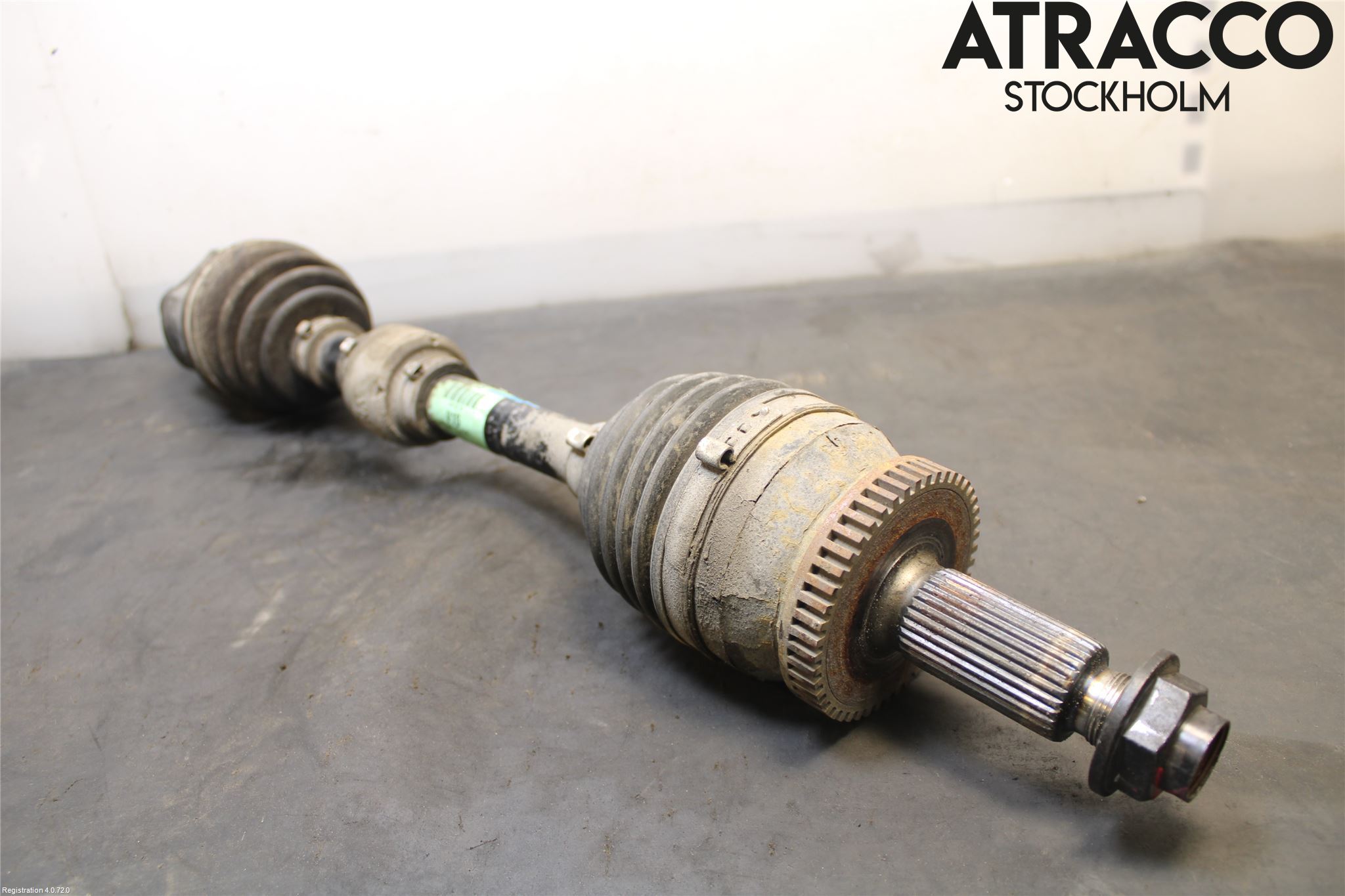 Hyundai i40 16-18 Drivaxel Fram Vänster