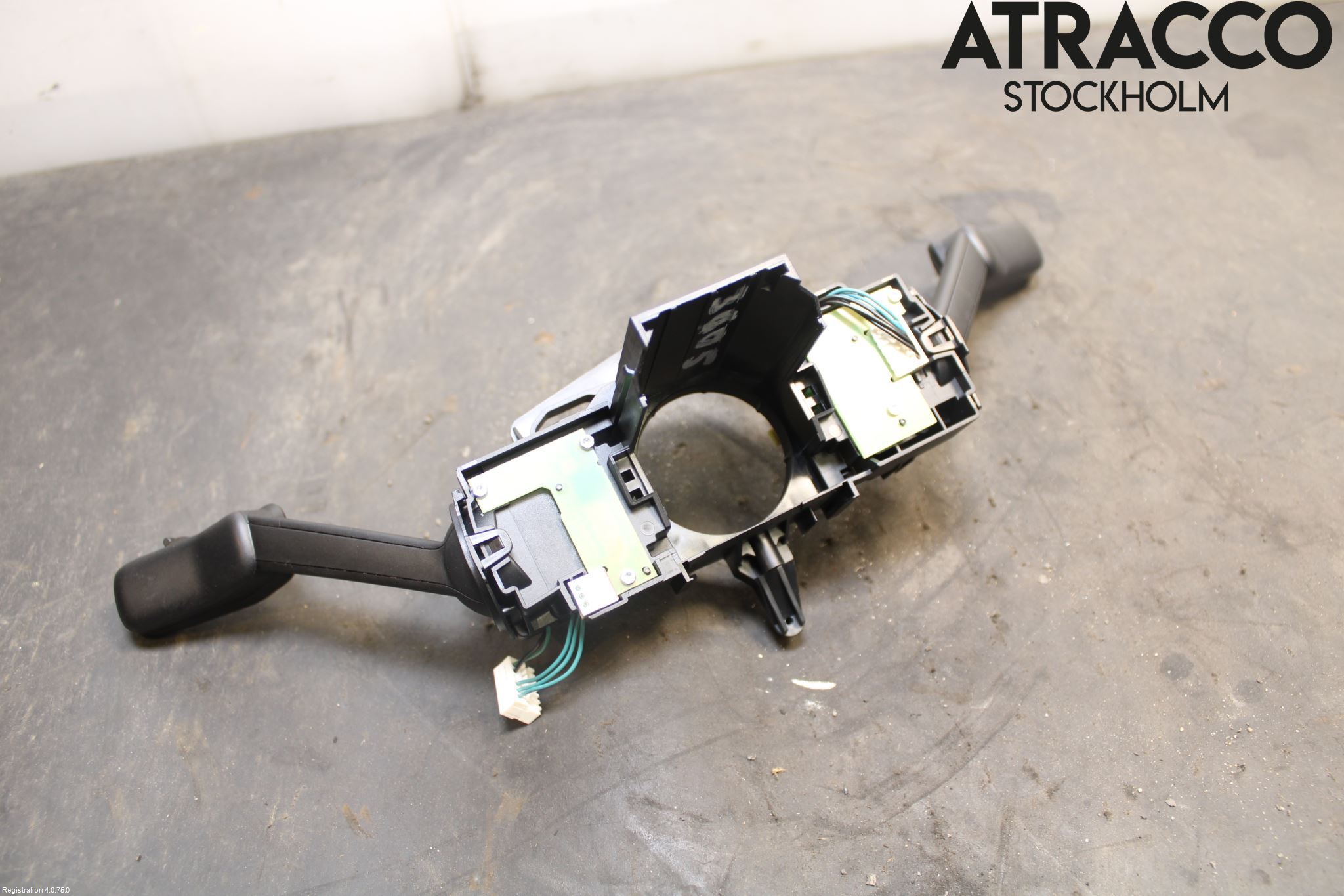 Volkswagen VW GOLF / E-GOLF VII 13-20 Spakcentral