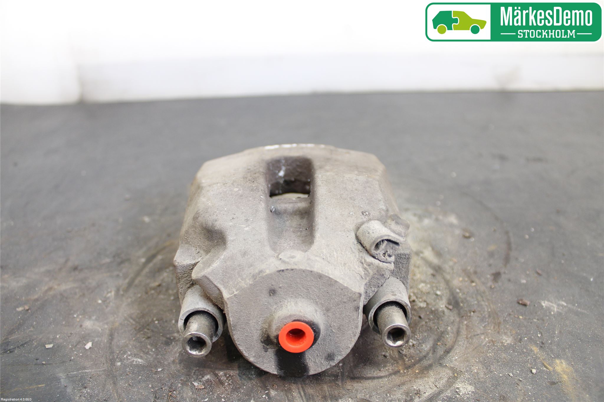 BMW 5 E39 95-04 Bromsok Bak Vänster