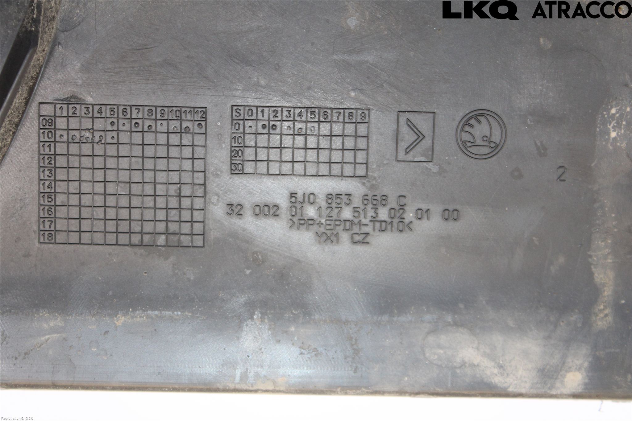 Skoda ROOMSTER Grill-Galler