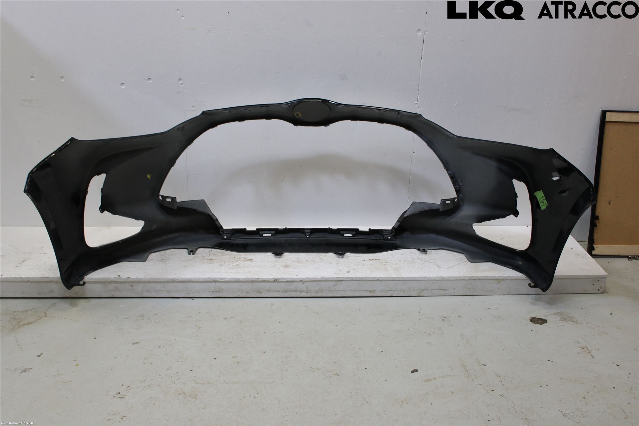 Toyota YARIS XP21 20- Stötfångarbeklädnad Fram