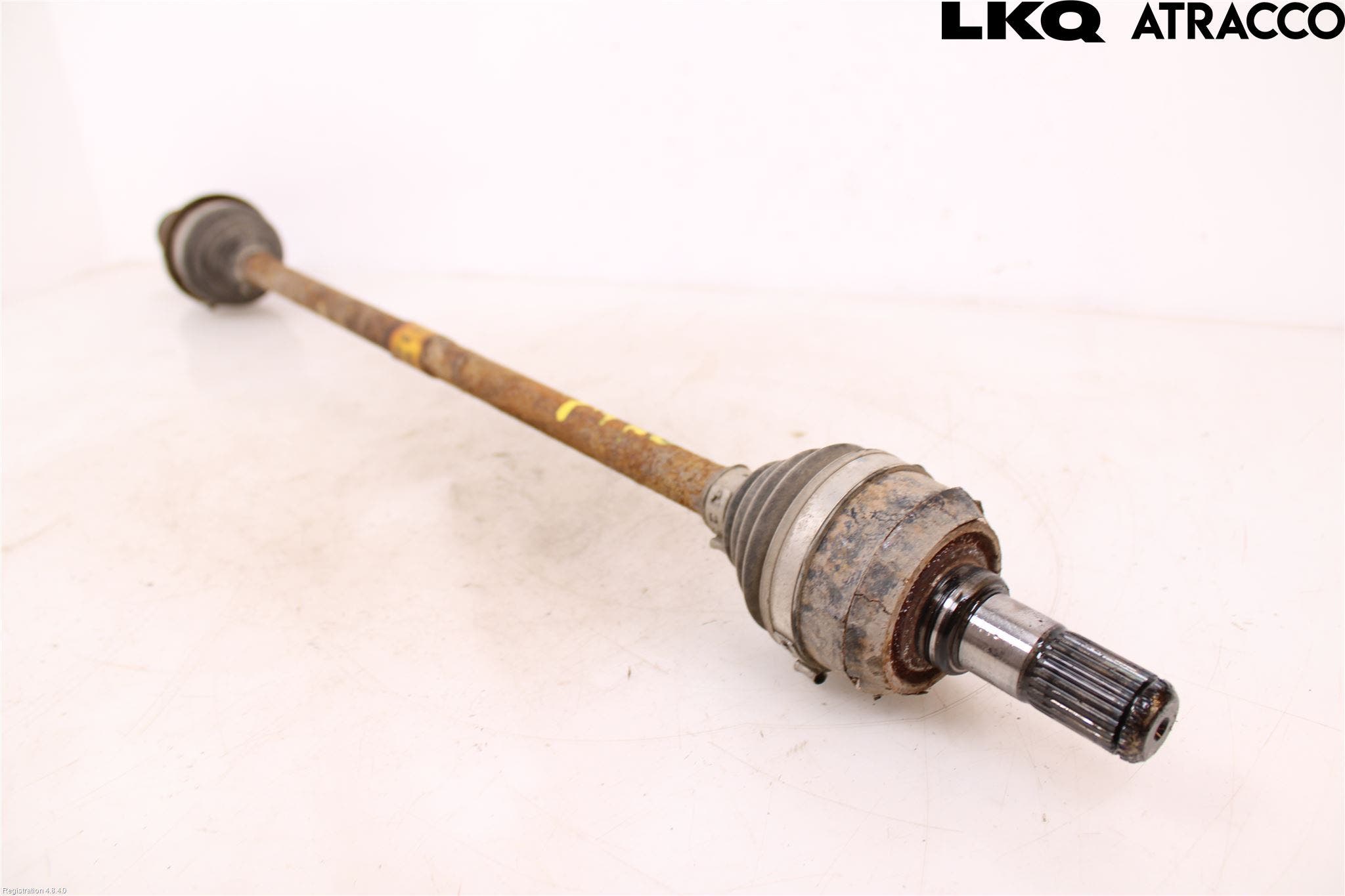 KIA SORENTO 21- Drivaxel Bak Höger