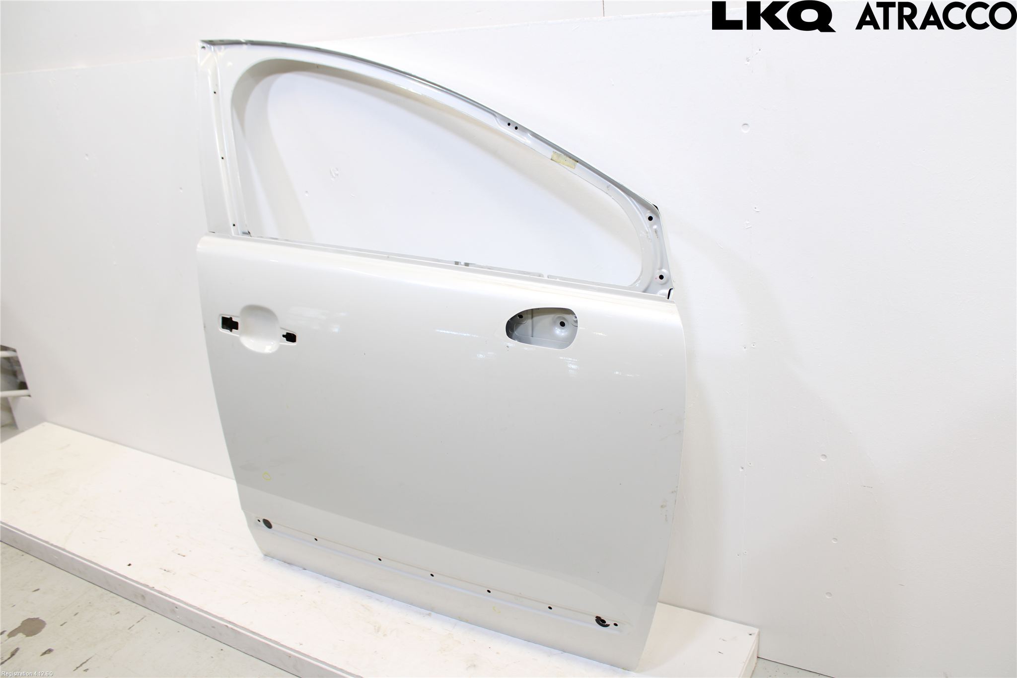 Peugeot 5008 10-16 Dörr Fram Höger