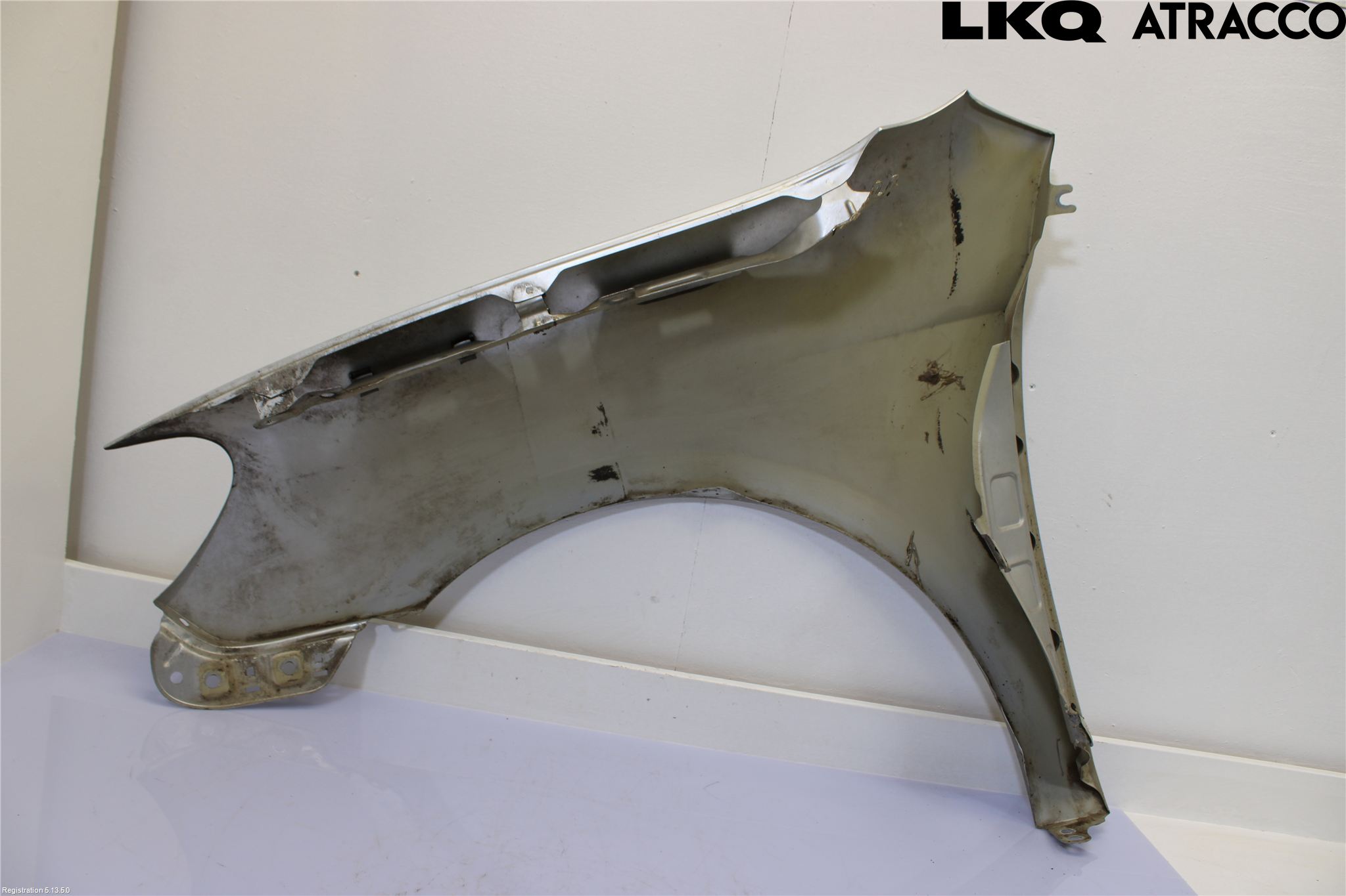 Volkswagen VW GOLF VI 09-13 Skärm Fram Höger