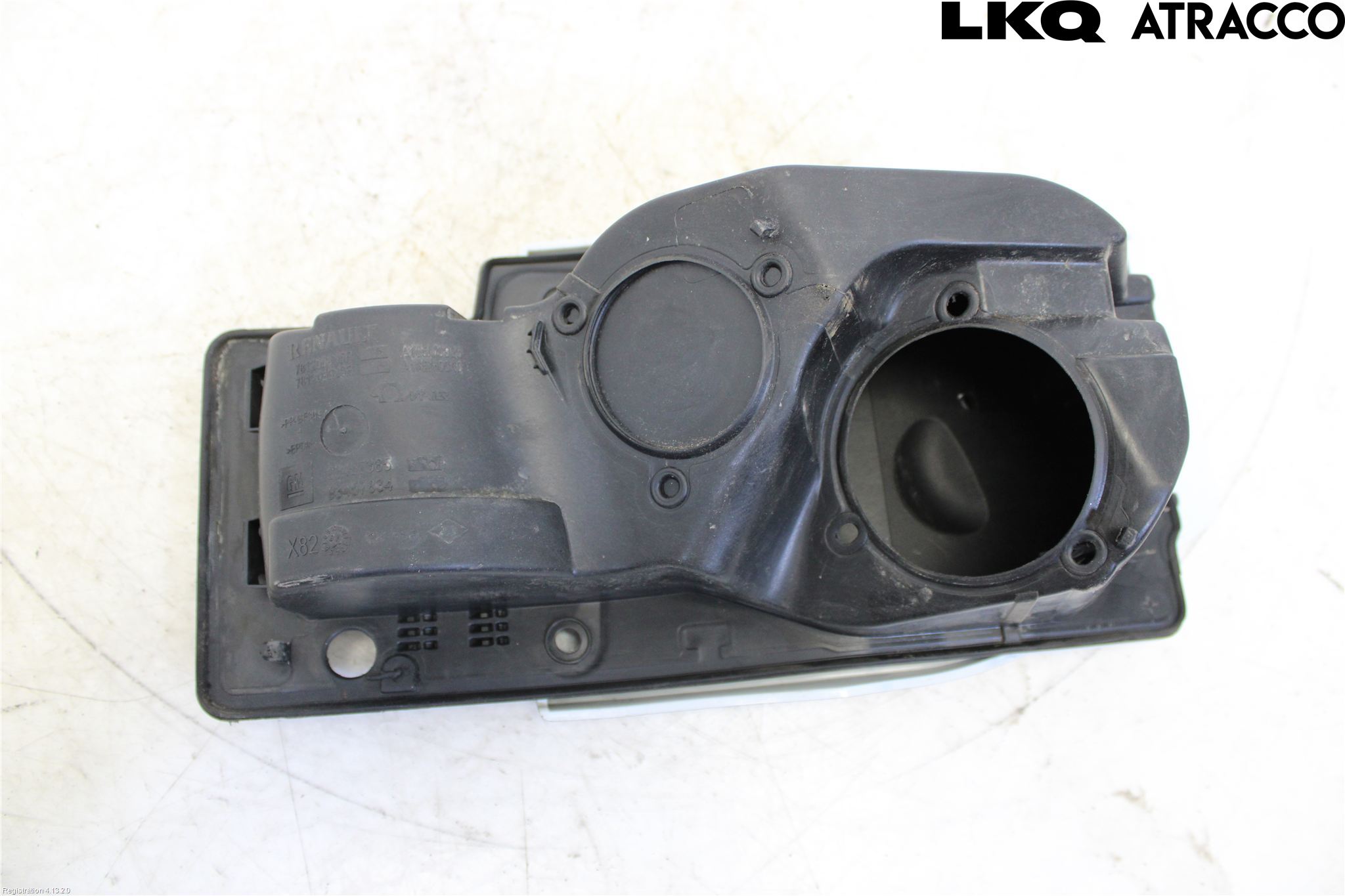 Opel VIVARO 15-19 Tanklucka
