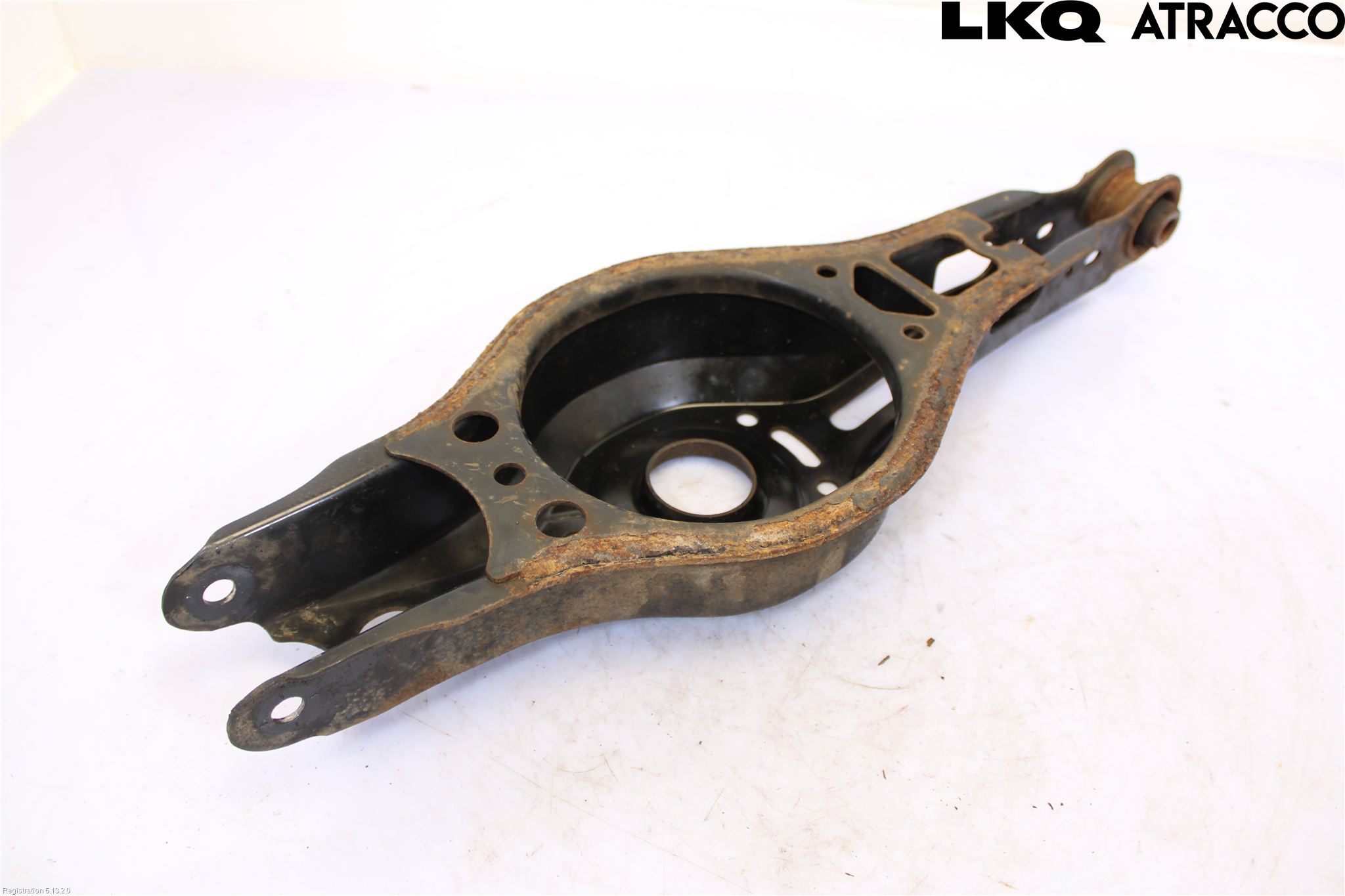 Toyota COROLLA CROSS XG10 22- Bärarm Bak Höger