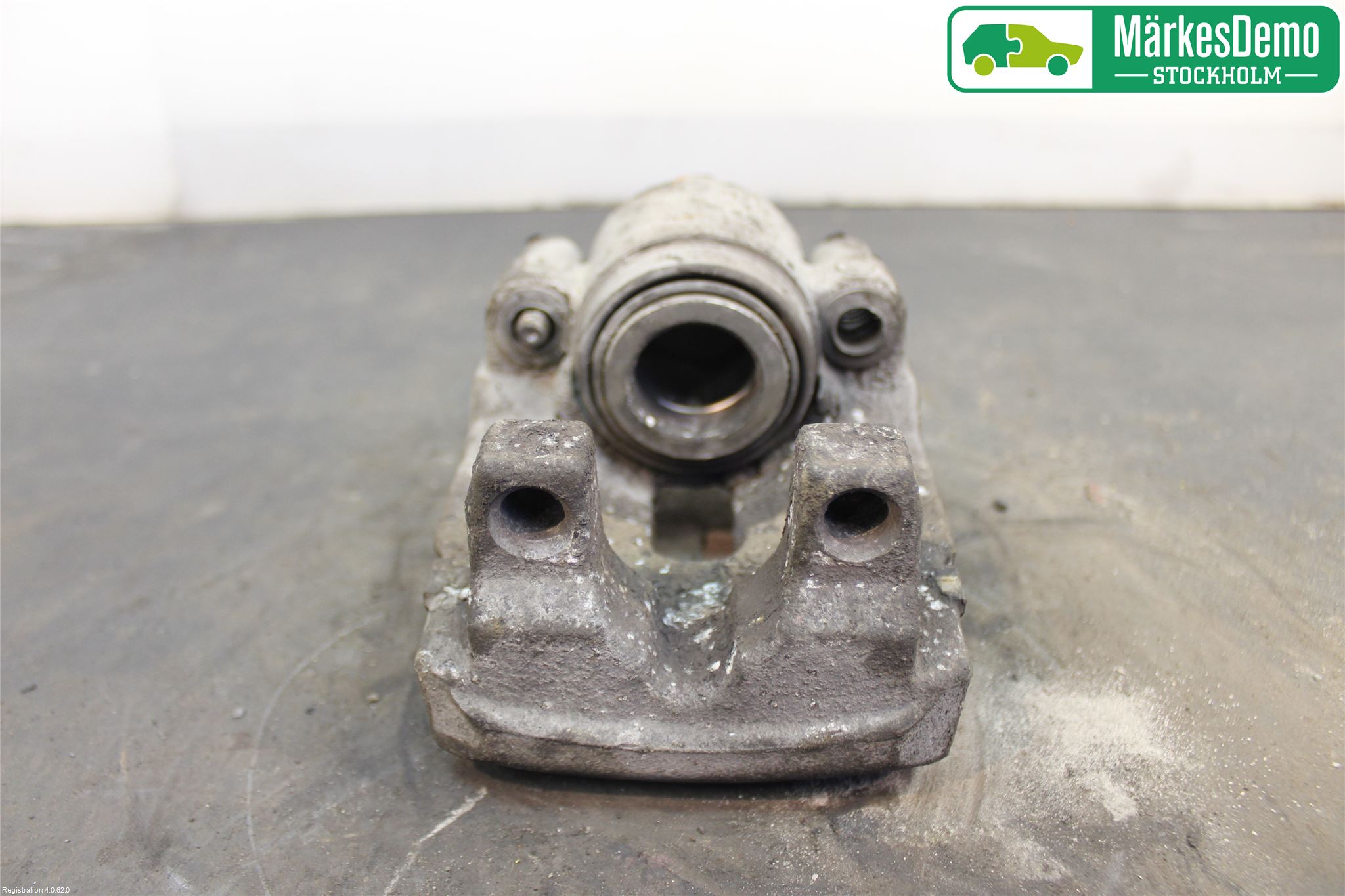 BMW X6 E71/E72   08-14 Bromsok Bak Vänster