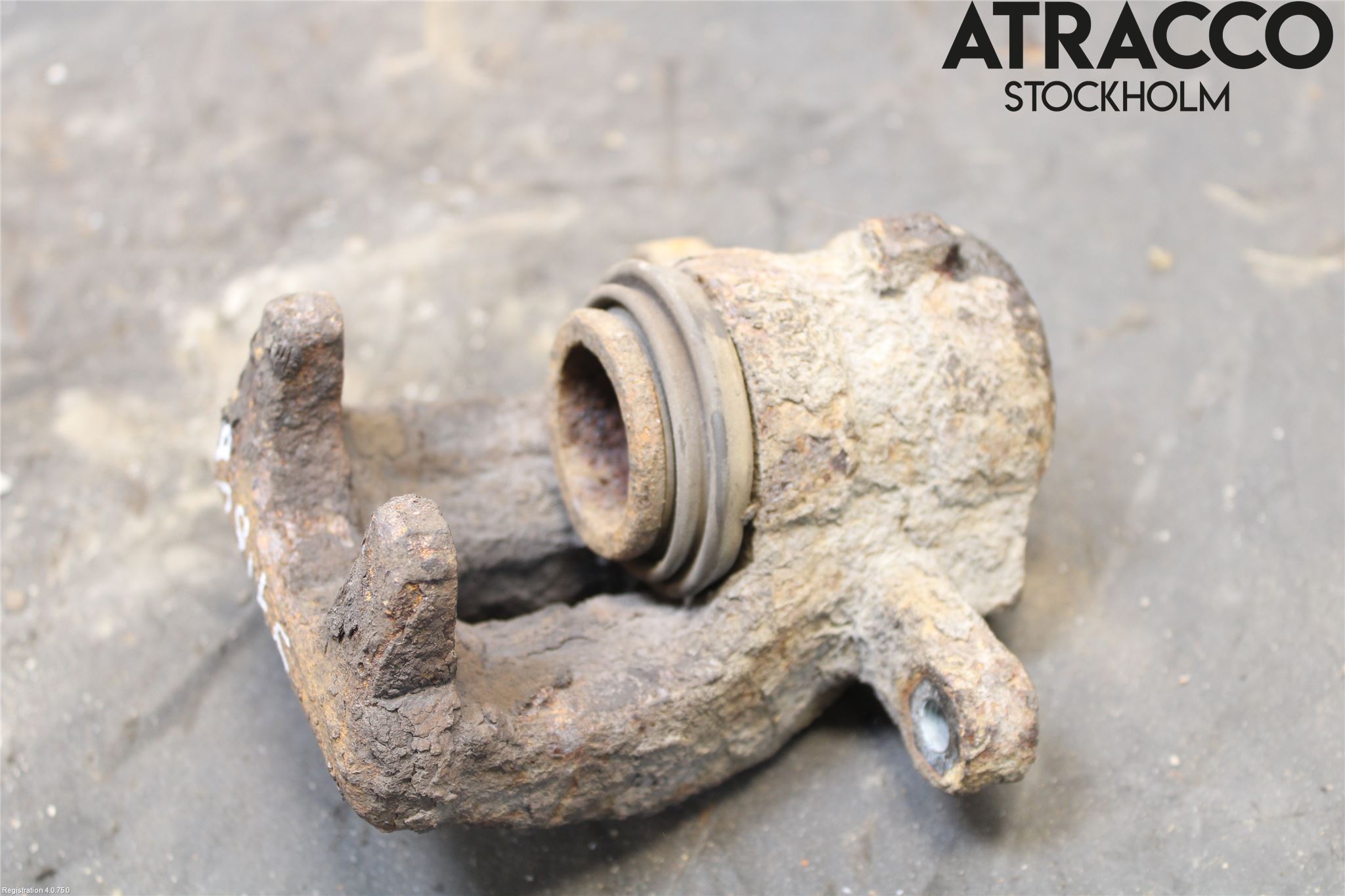 BMW 1 E87/81 5D/3D 03-11 Bromsok Bak Vänster