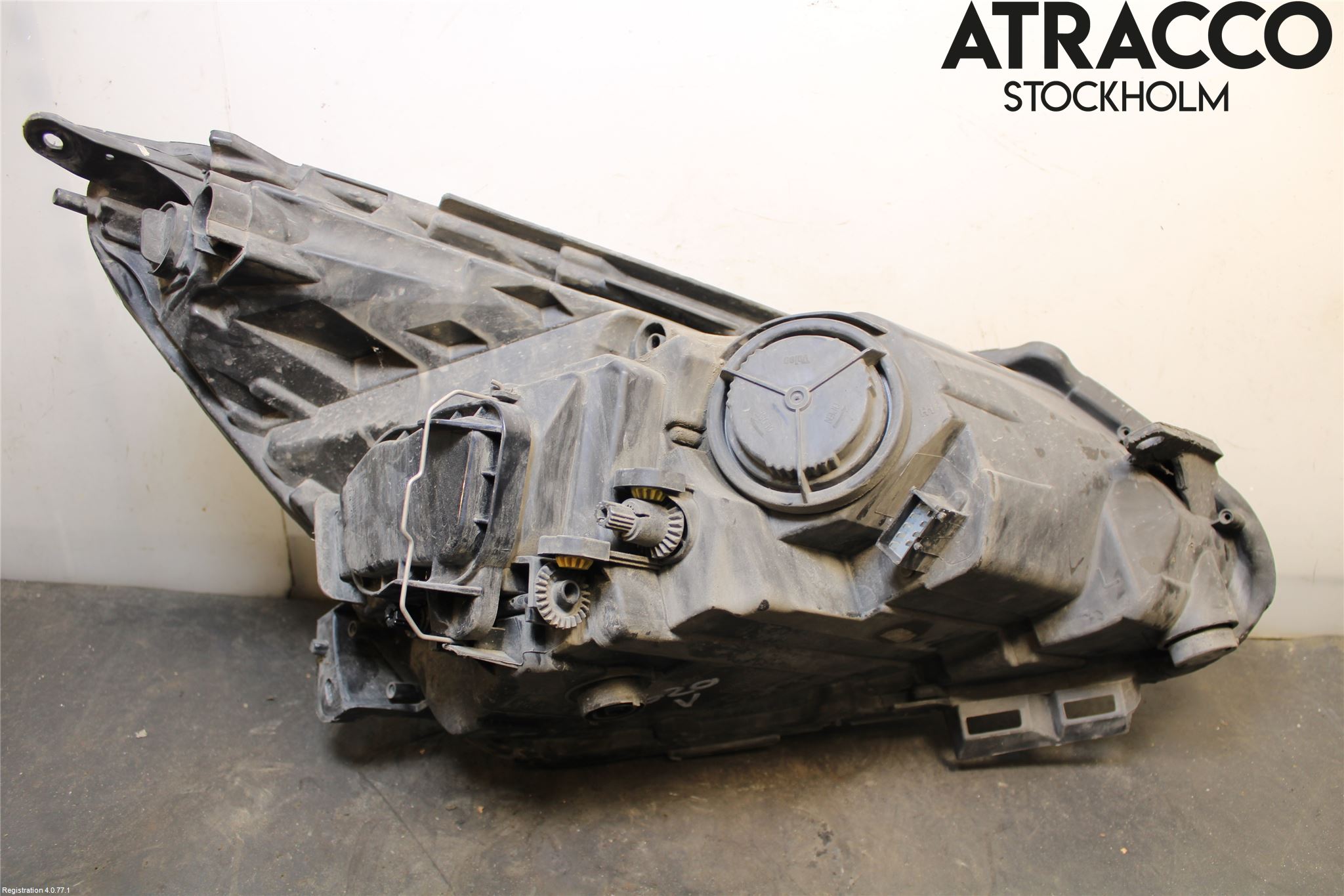 Opel CORSA D 07-14 Strålkastare Vänster