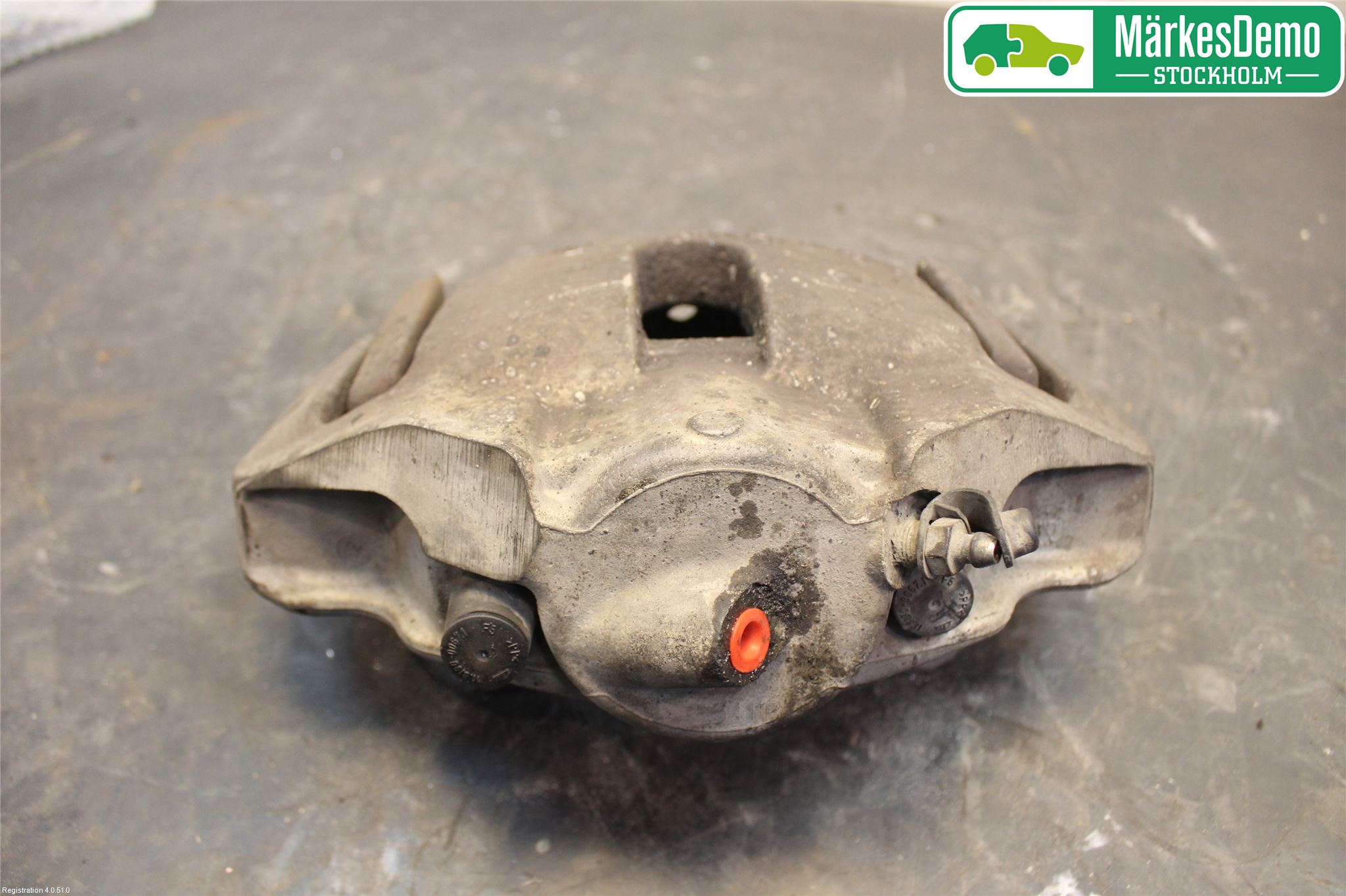 BMW 7 E65/66    00-08 Bromsok Fram Vänster